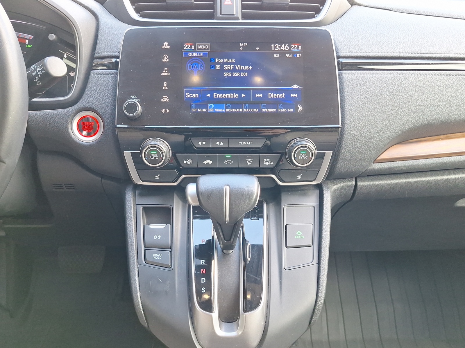 HONDA CR-V 1.5 i-VTEC Lifestyle 4WD-image-8