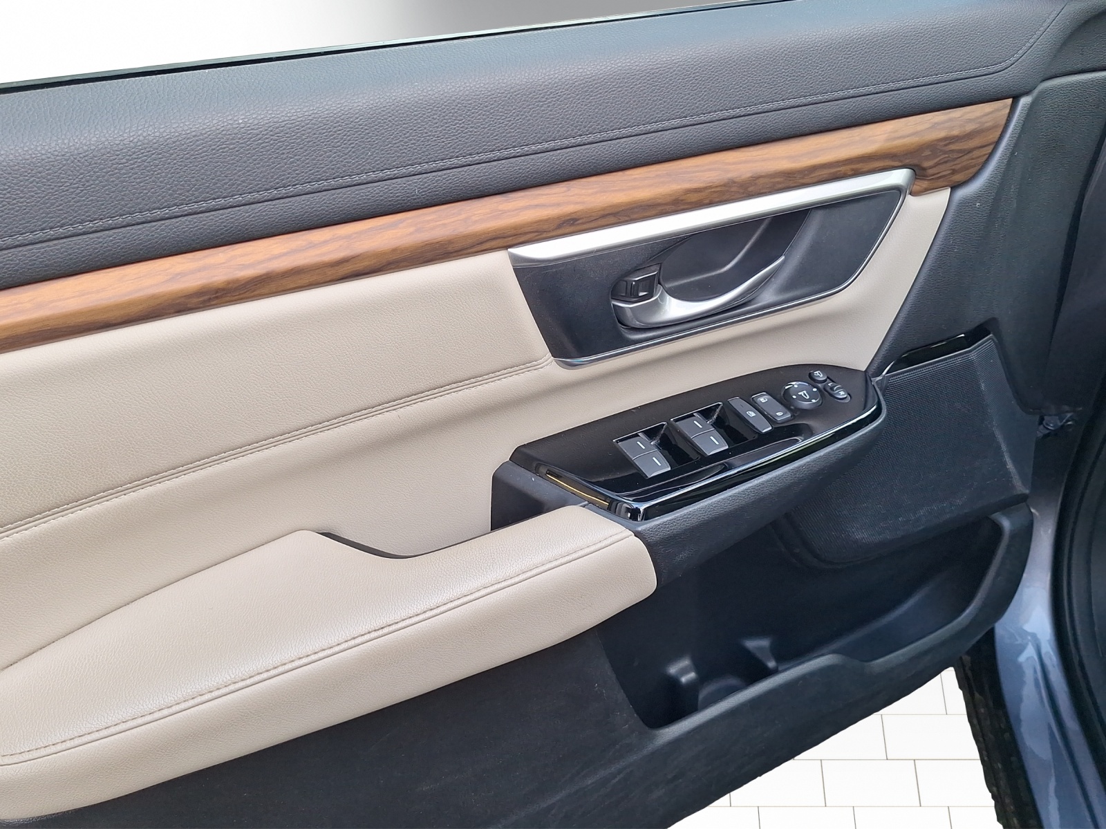 HONDA CR-V 1.5 i-VTEC Lifestyle 4WD-image-10