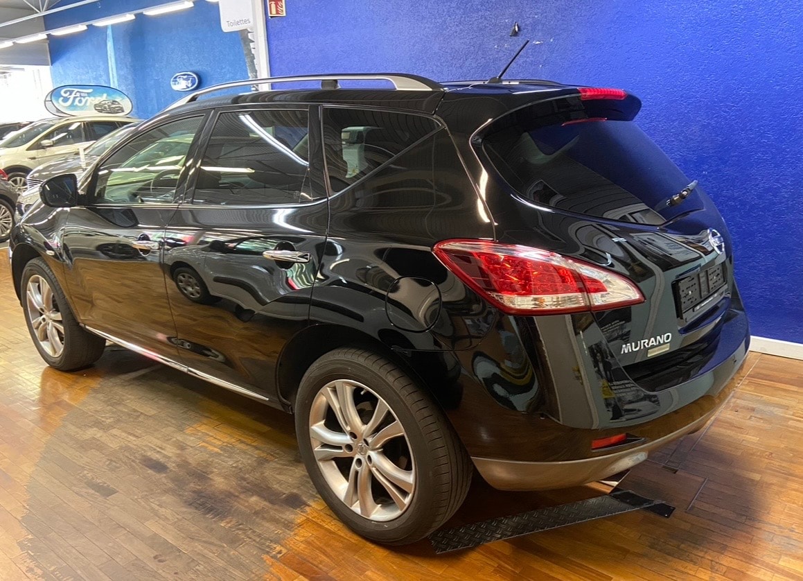 NISSAN 2.5 dCi 4x4 Executive Swiss Ed-image-1