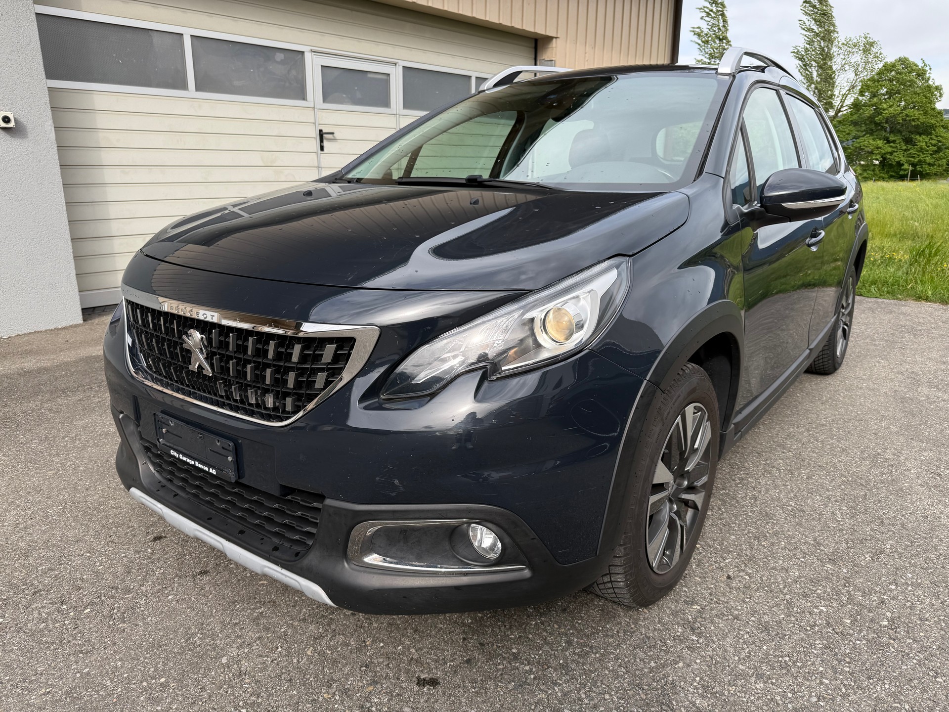 PEUGEOT 2008 1.5 BlueHDi Allure EAT