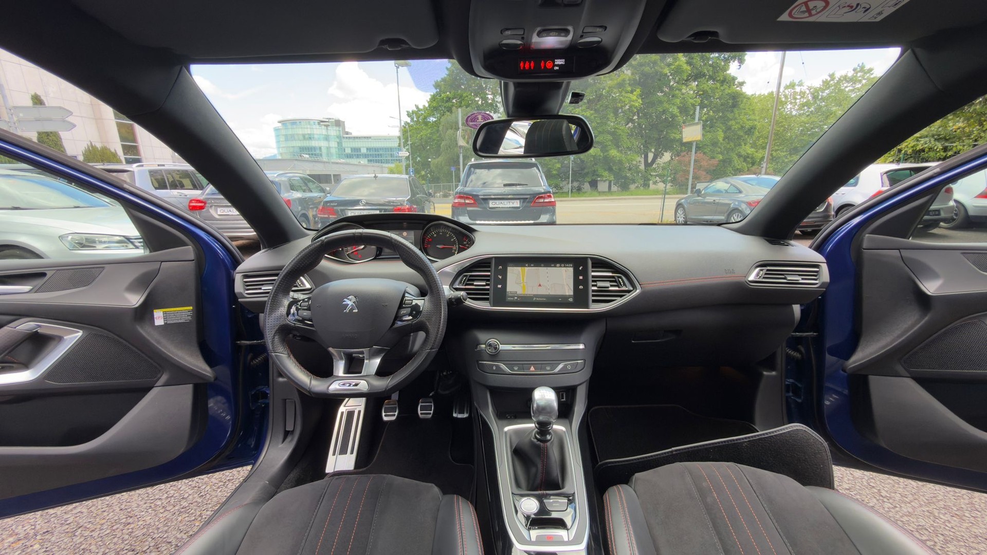 PEUGEOT 308 1.6 THP GT-image-9