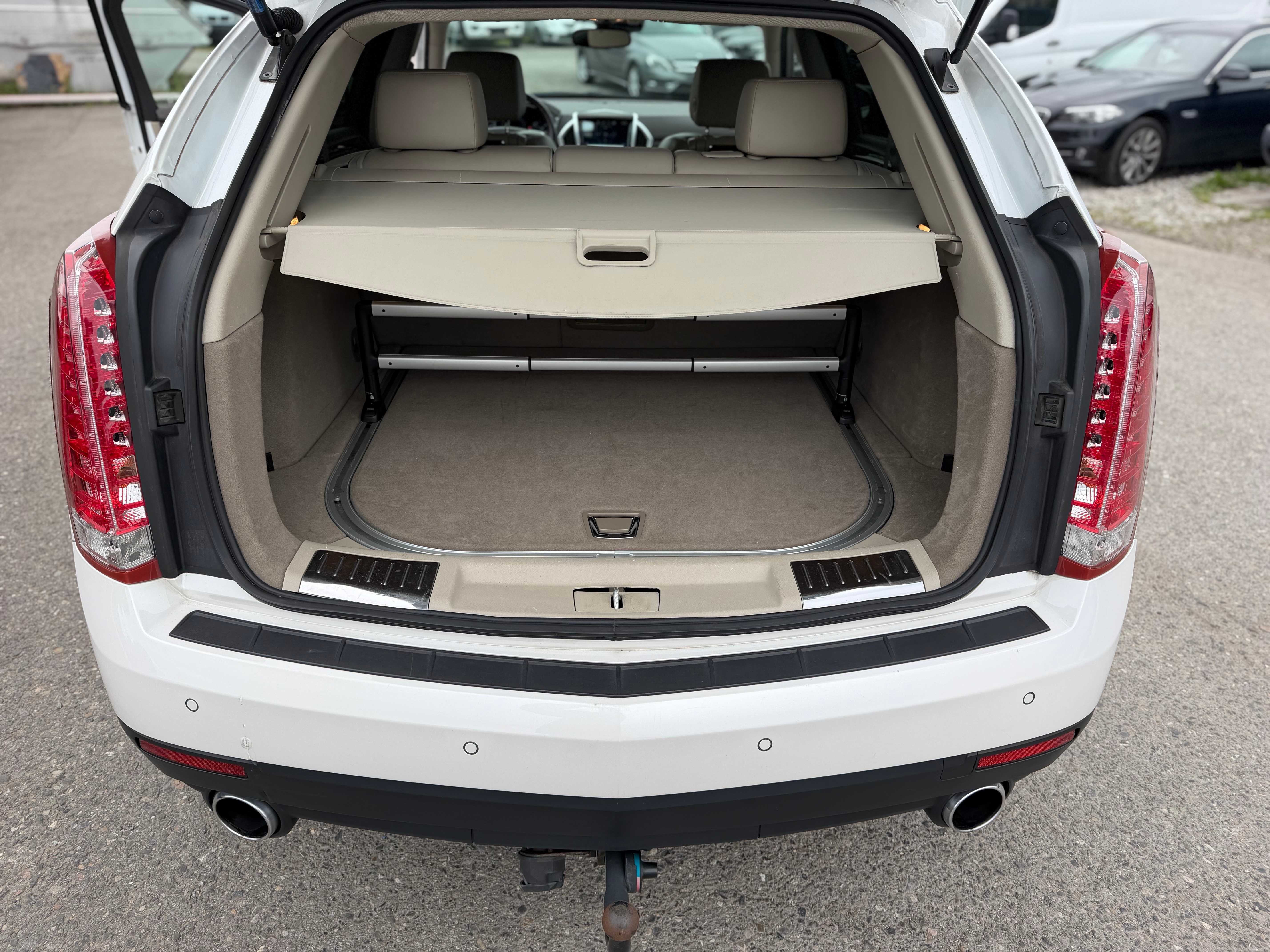 CADILLAC SRX 3.6 V6 Sport Luxury 4WD Automatic — slika 7