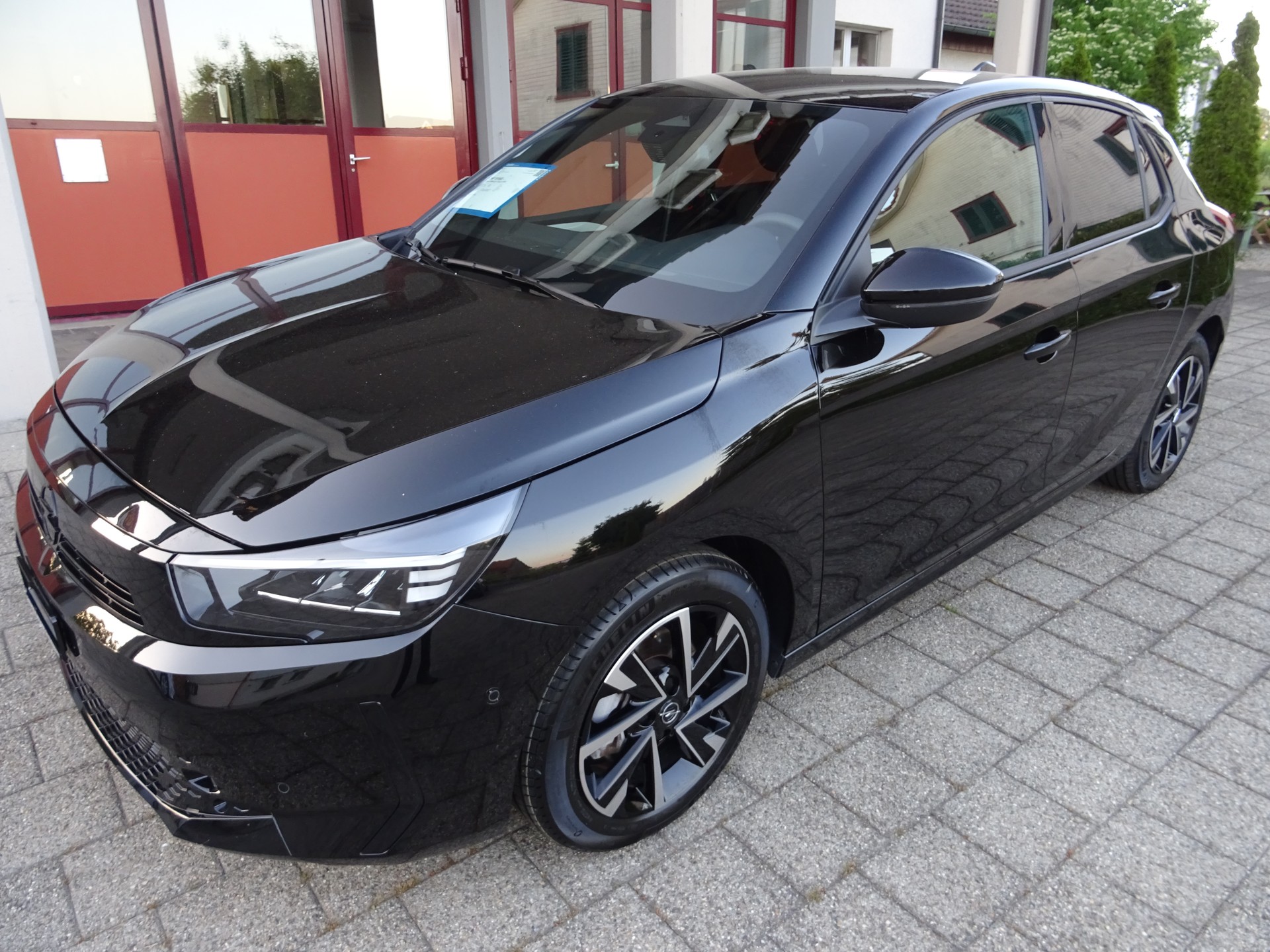 OPEL CORSA GS 1.2 Benzin 145PS