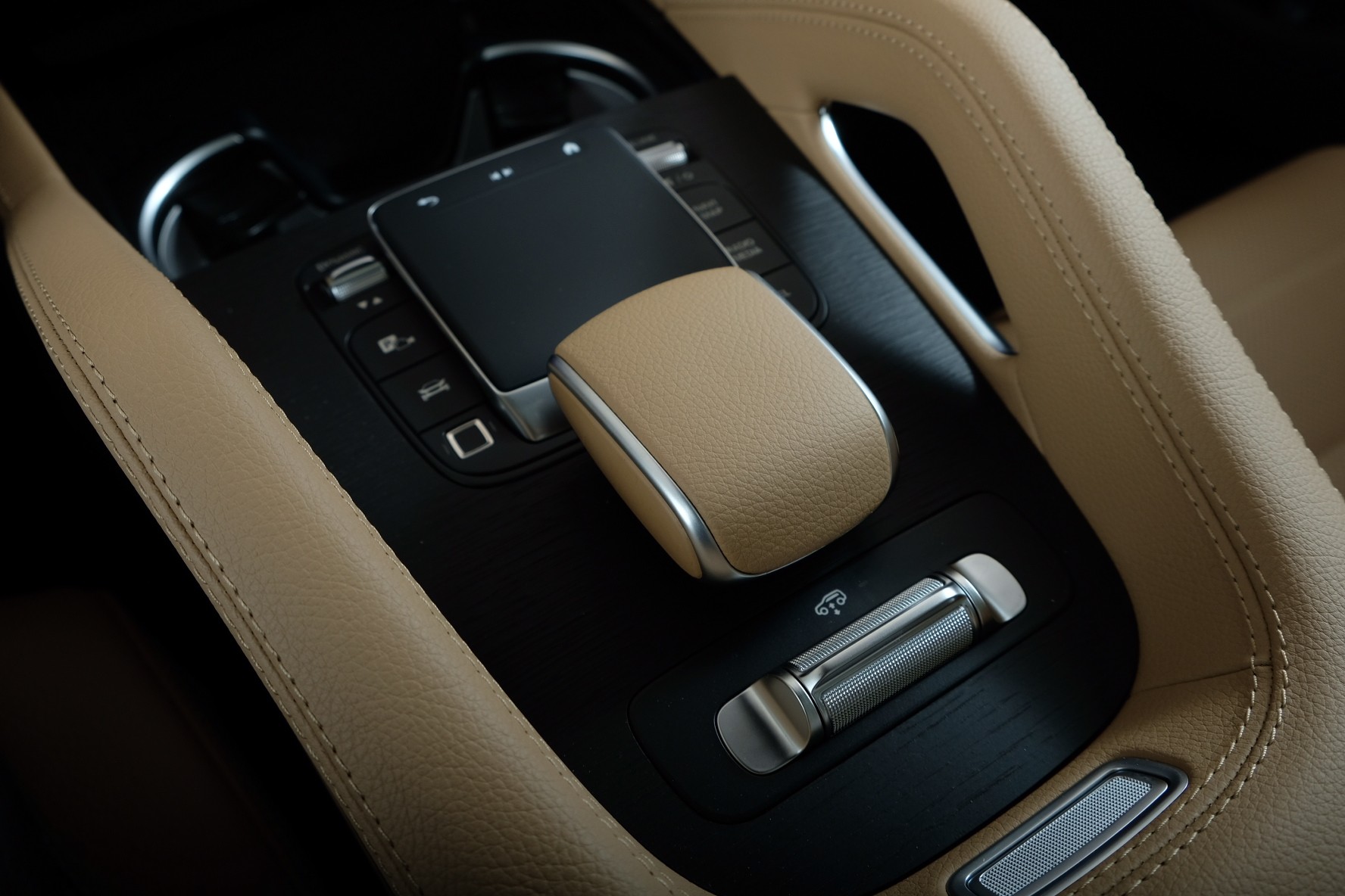 MERCEDES-BENZ GLE 450 d 4Matic 9G-Tronic-image-9