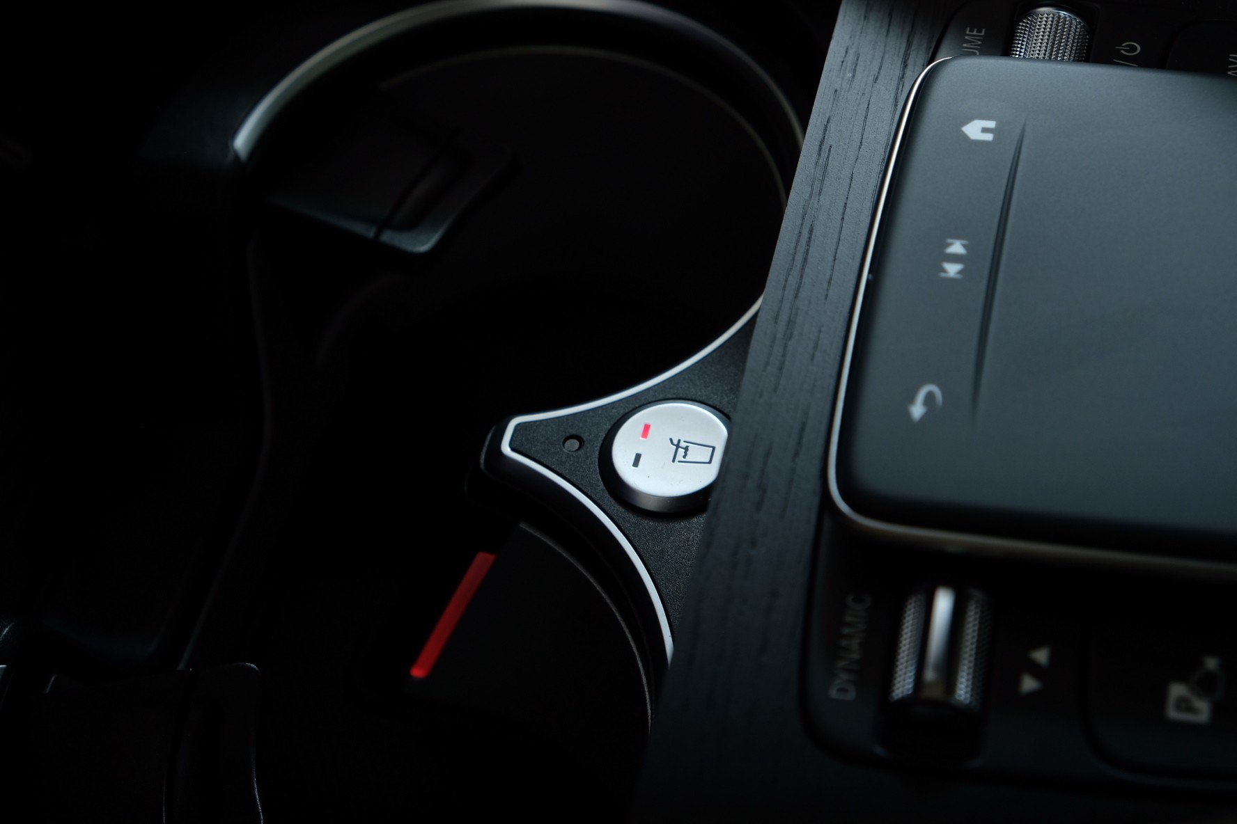 MERCEDES-BENZ GLE 450 d 4Matic 9G-Tronic-image-10