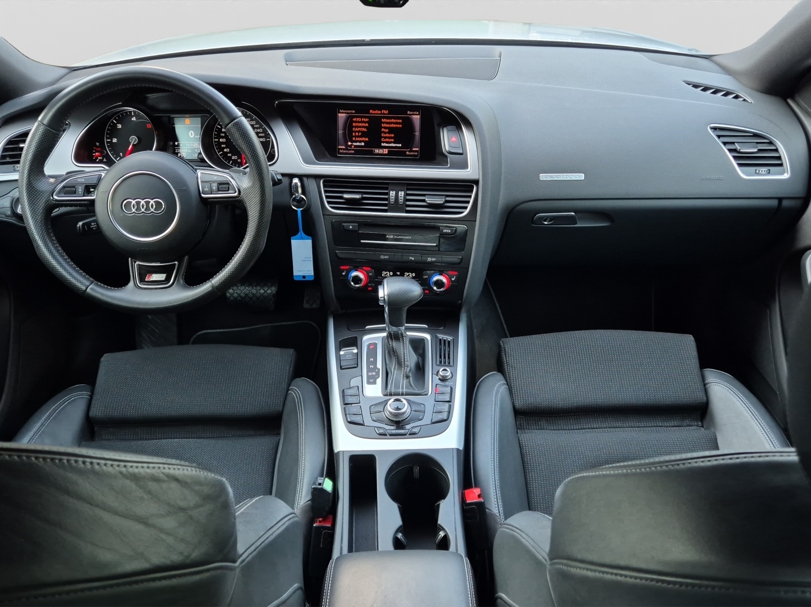 AUDI A5 Sportback 3.0 TDI quattro S-LINE-image-13