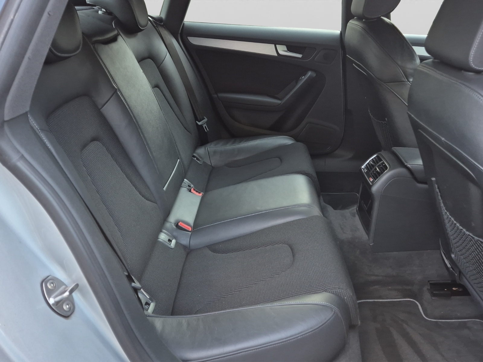 AUDI A5 Sportback 3.0 TDI quattro S-LINE-image-11