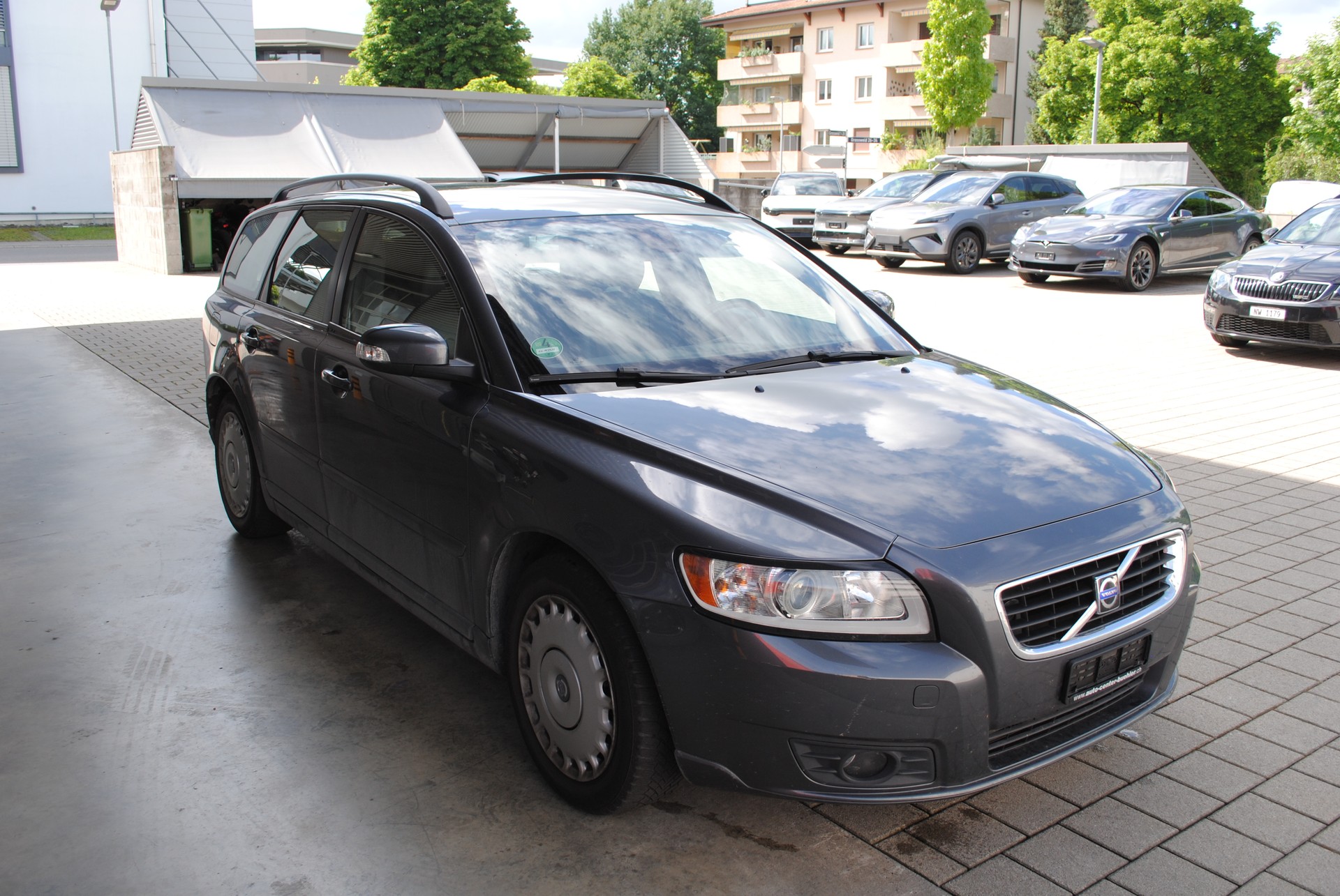 VOLVO V50 2.0D-image-6