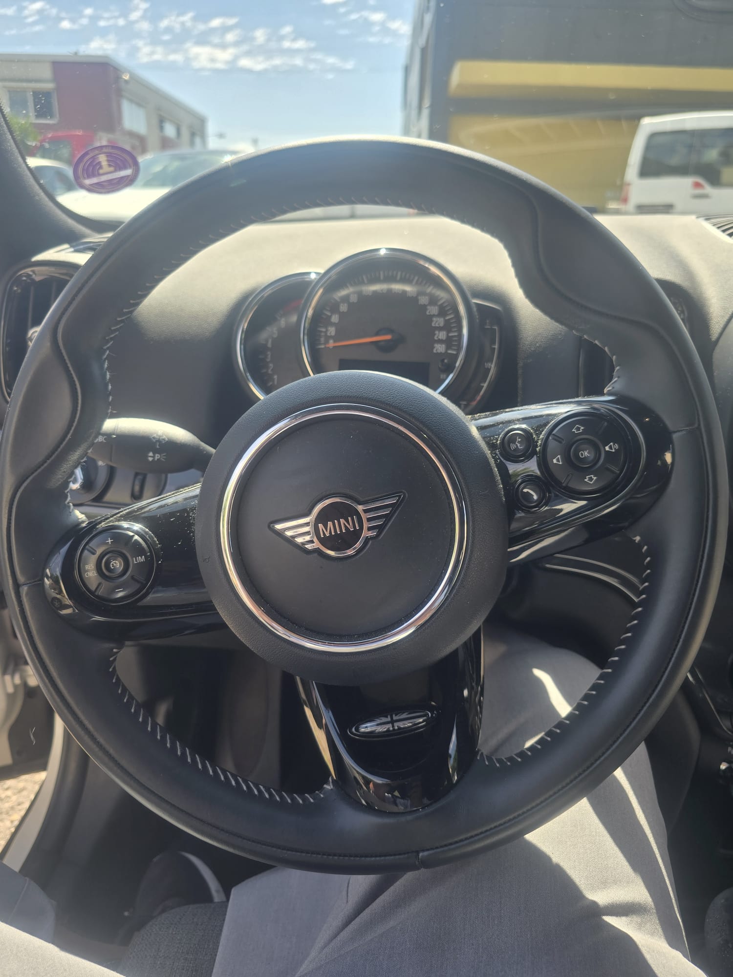 MINI Countryman Cooper ALL4 Steptronic-image-7