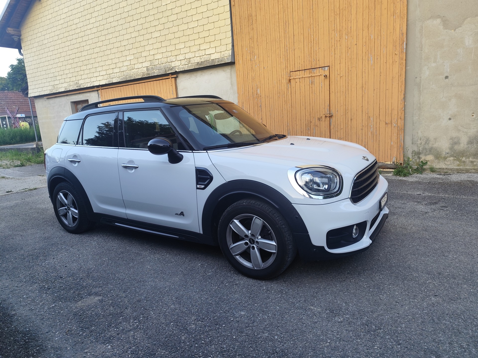 MINI Countryman Cooper ALL4 Steptronic-image-2