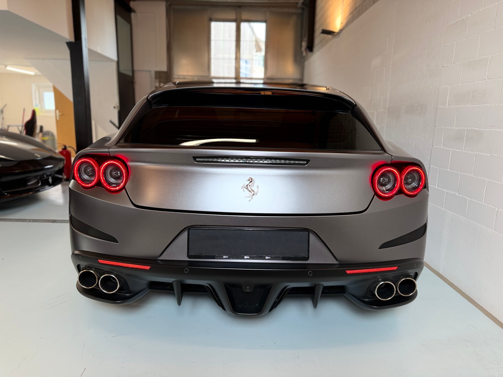 FERRARI GTC 4 Lusso T-image-5