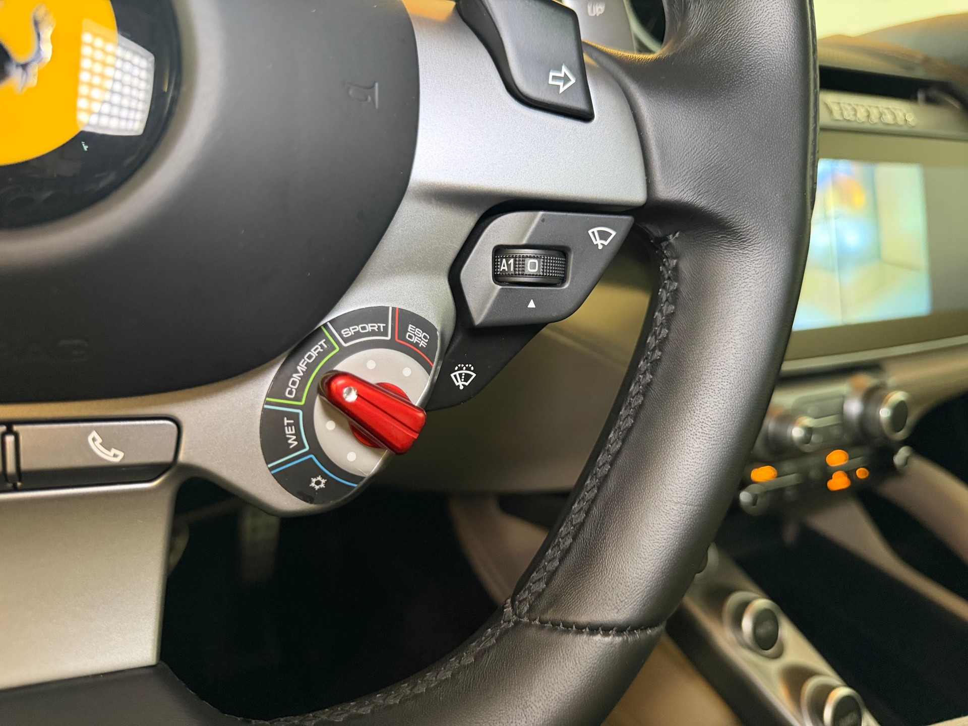FERRARI GTC 4 Lusso T-image-25