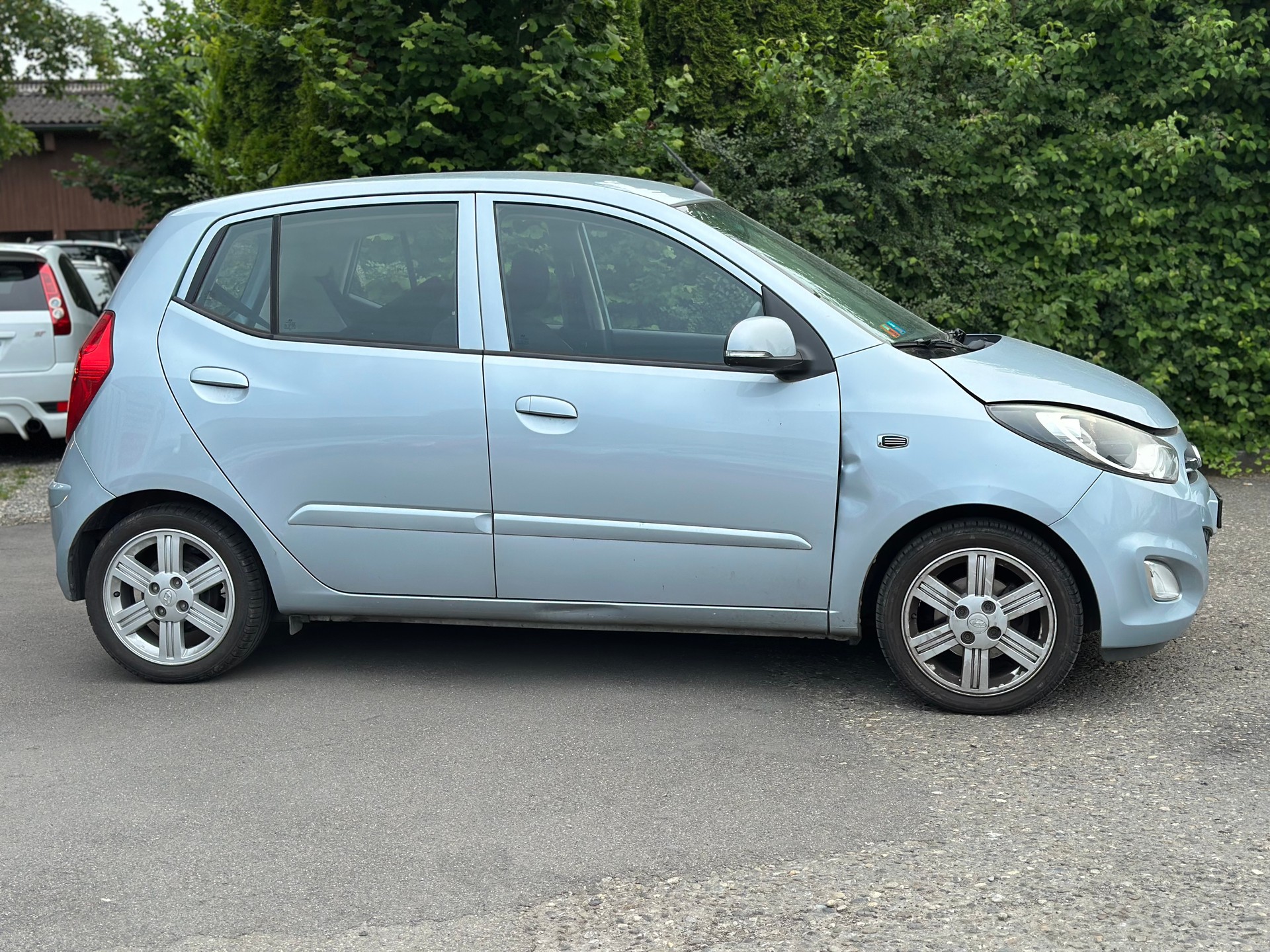 HYUNDAI i10 1.2 Style-image-1