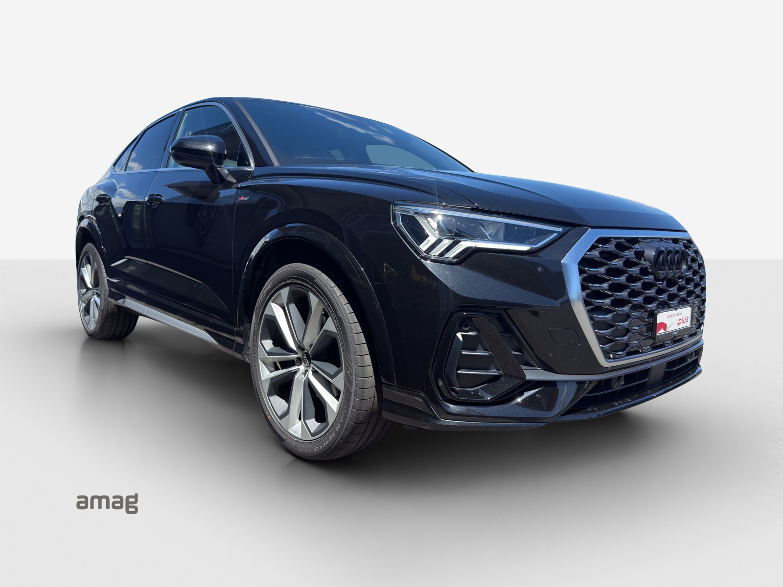 AUDI Q3 Sportback 35 TFSI S line Attraction S-tronic-image-5