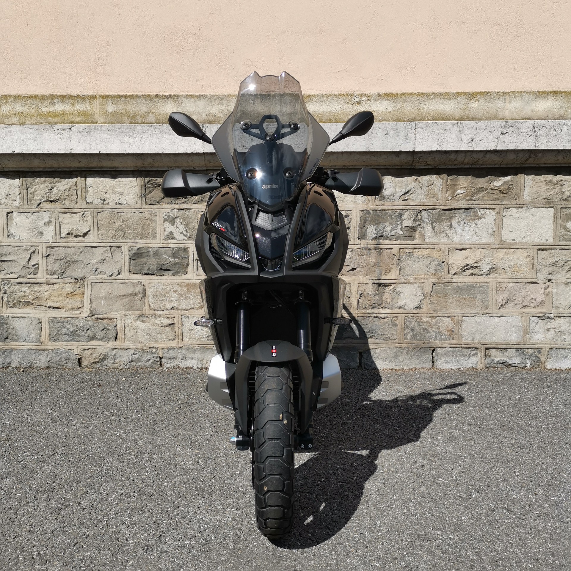 APRILIA SR 400 GT-showroom-element-1