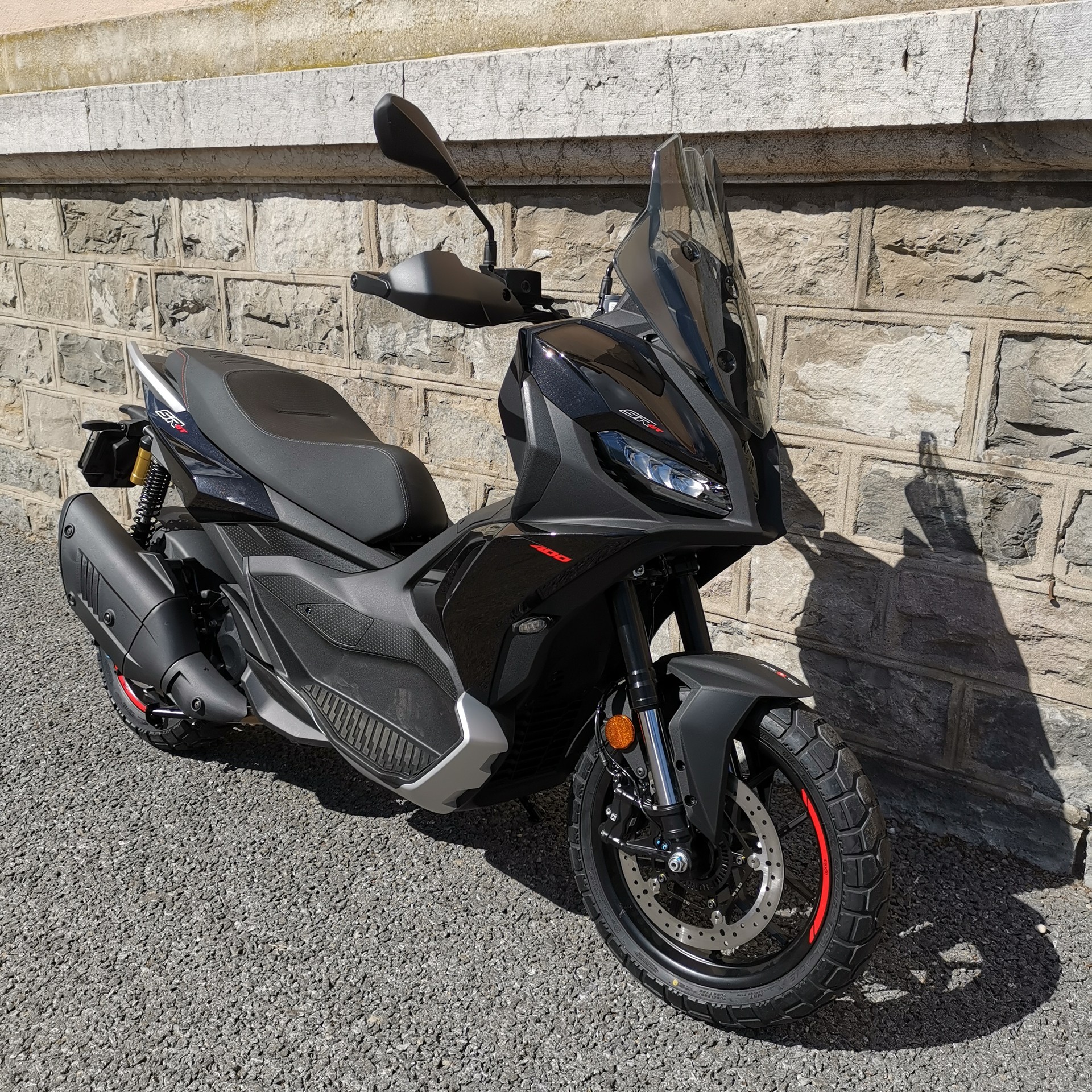 APRILIA SR 400 GT-image-10