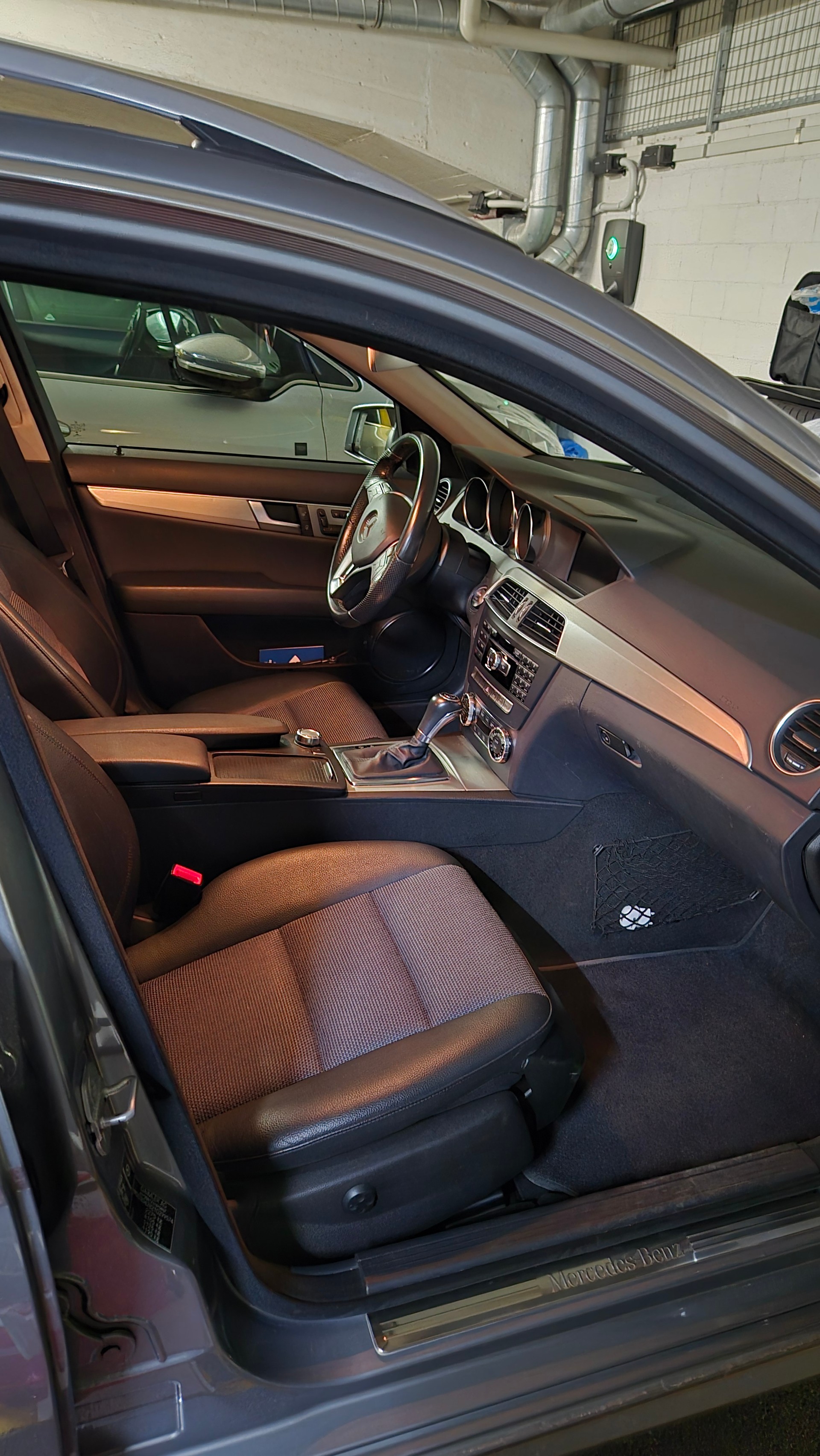 MERCEDES-BENZ C 250 CDI 4m-image-3