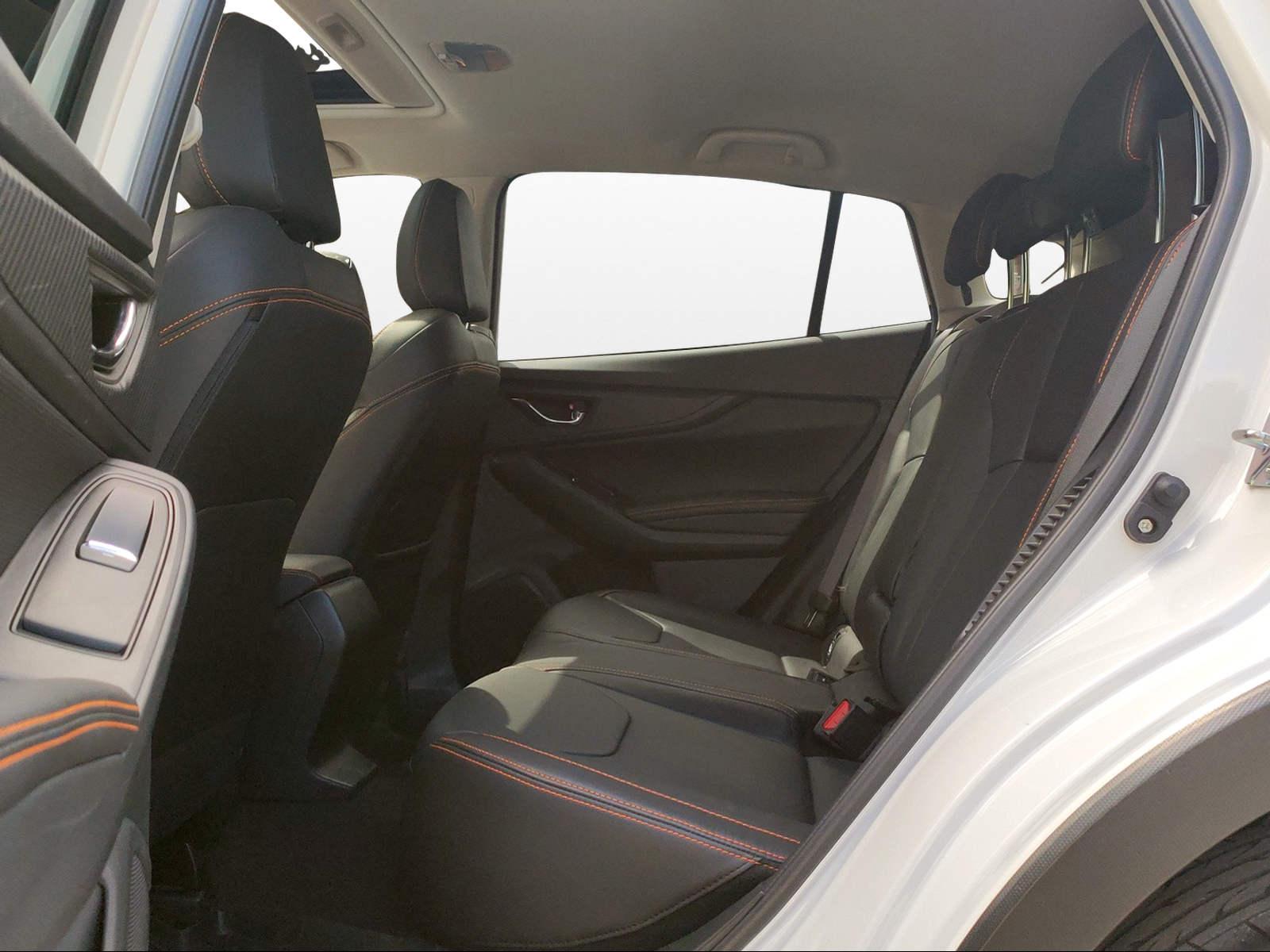 SUBARU XV 2.0i e-Boxer Luxury-image-12