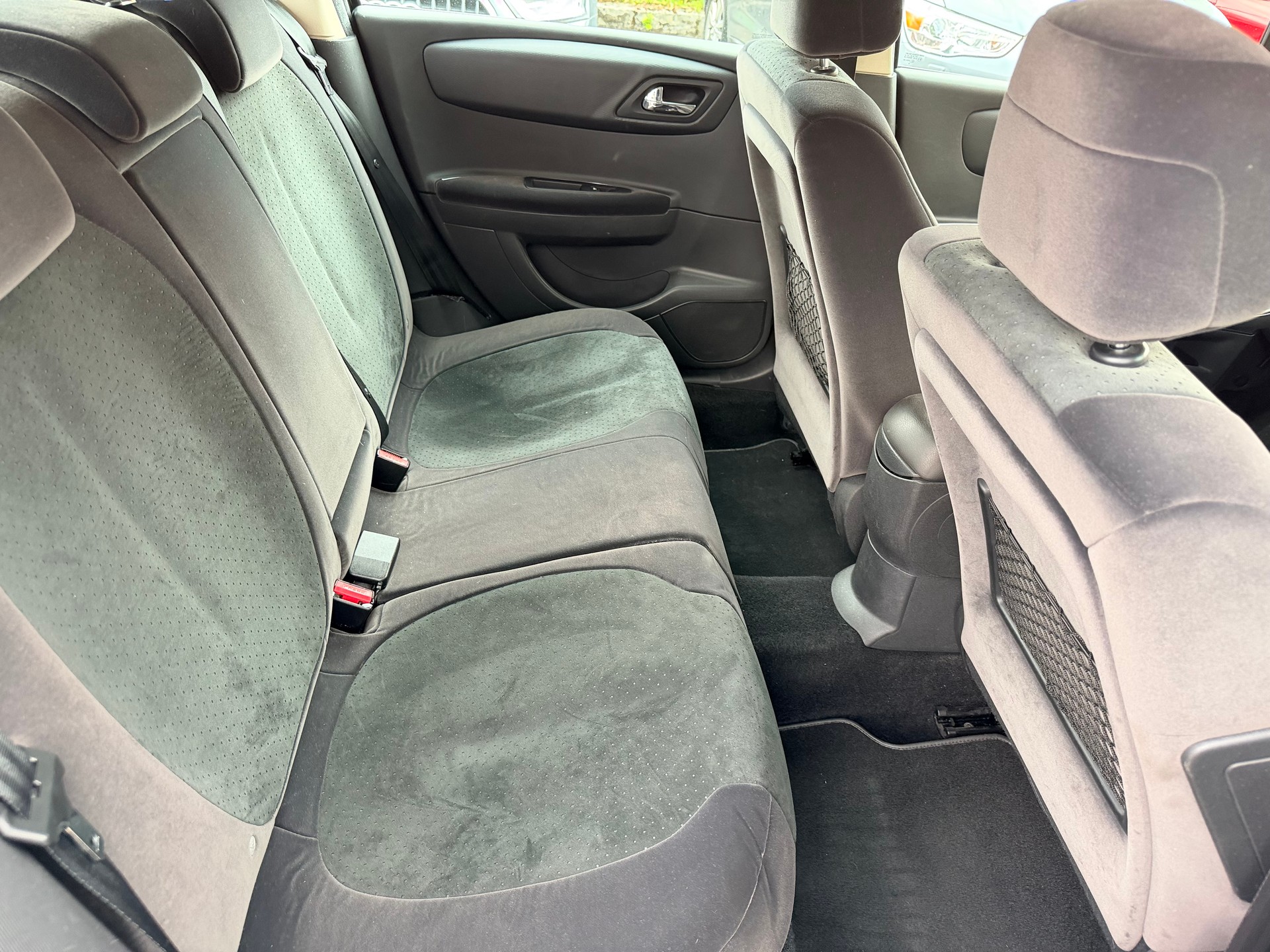 CITROEN C4 Berline 1.6i 16V Turbo Exclusive Automatic-image-16