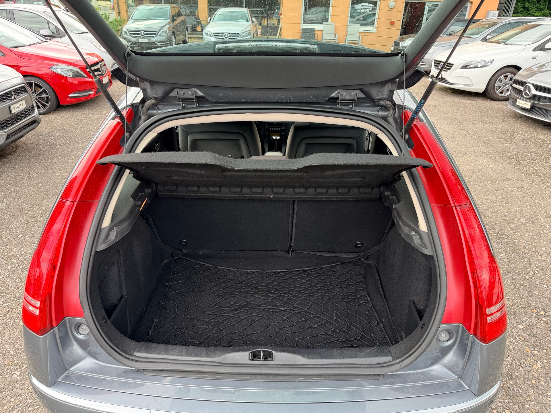 CITROEN C4 Berline 1.6i 16V Turbo Exclusive Automatic-image-12
