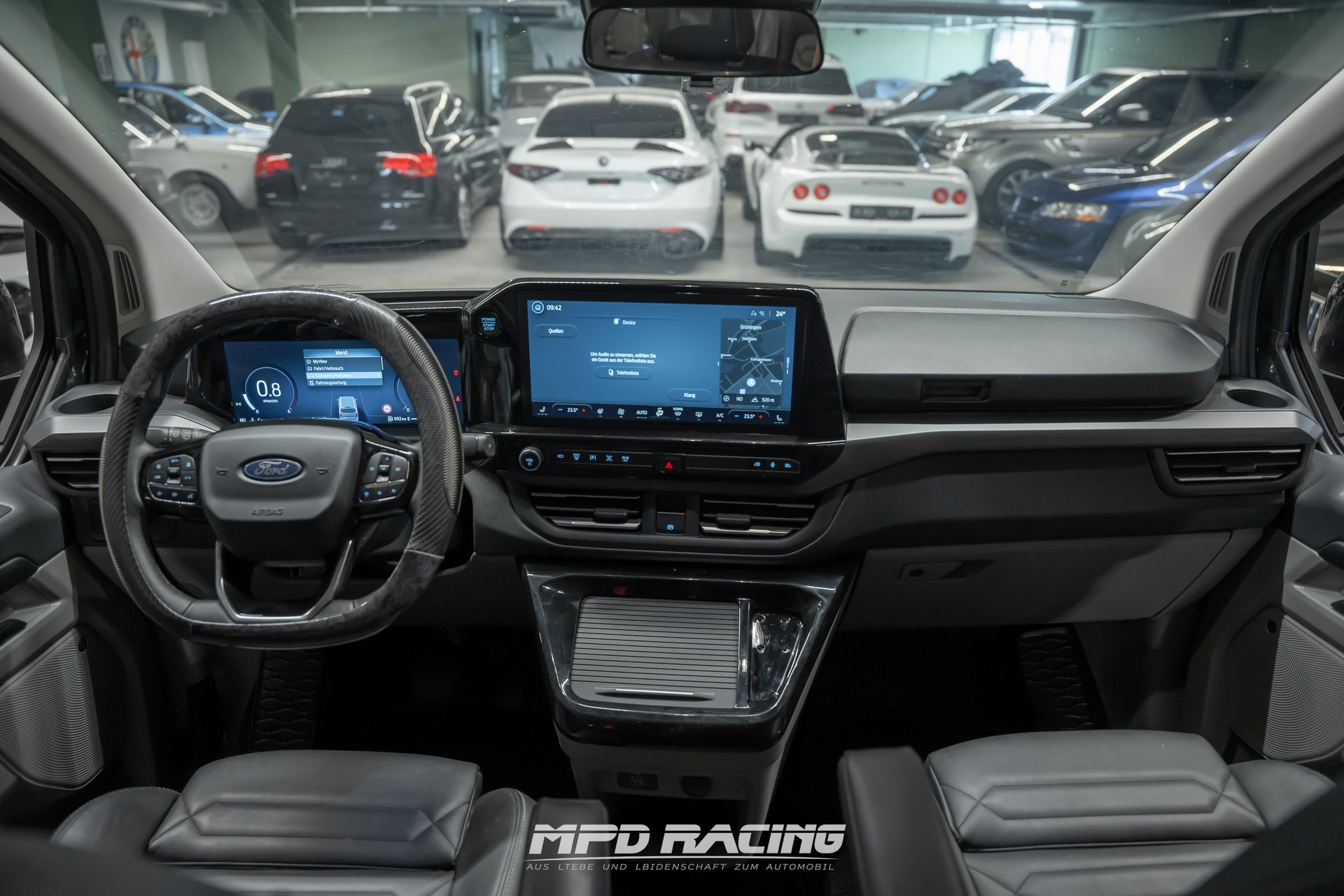 FORD Tourneo Bus 320 L1H1 Titanium Automat 4x4-image-20