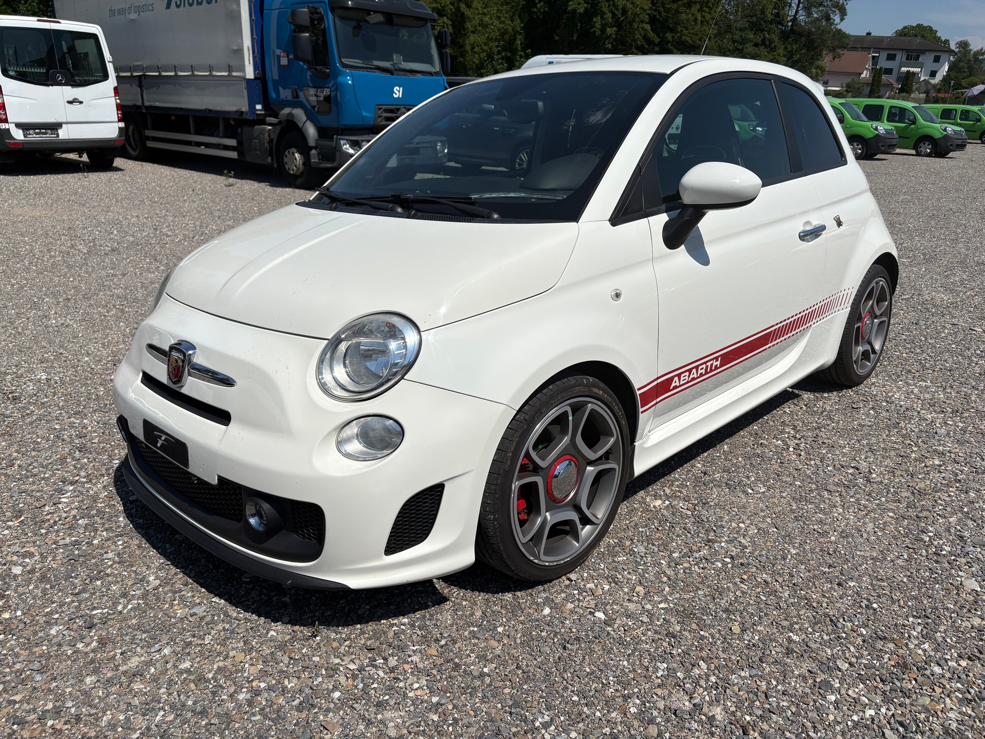 FIAT 500 1.4 16V Turbo Abarth-image-2