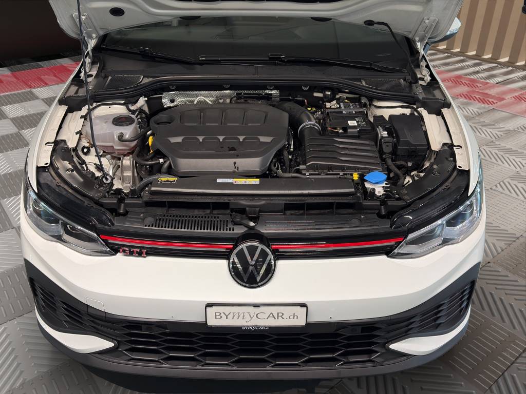 VW Golf 2.0 TSI GTI Clubsport DSG-image-10
