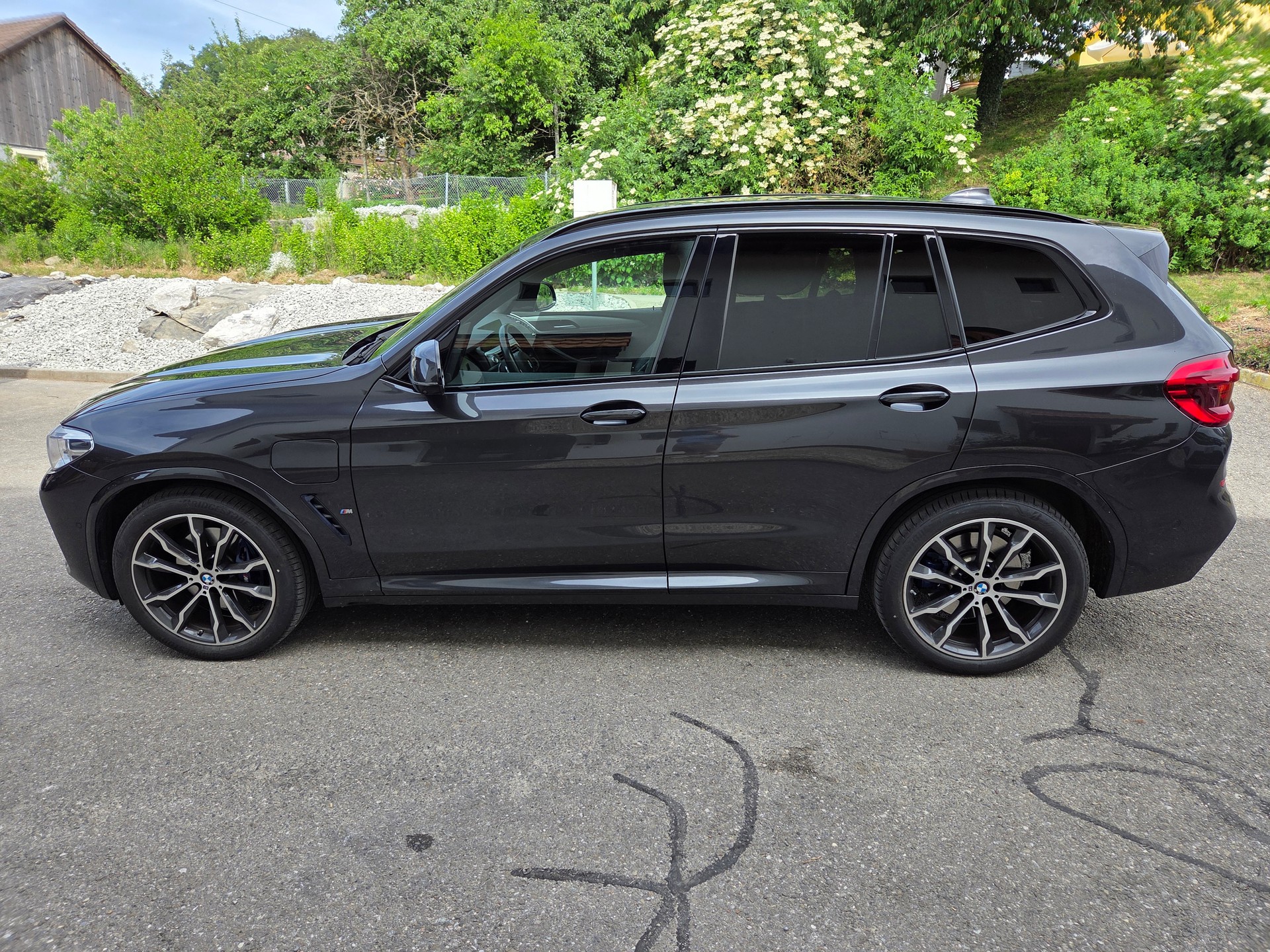 BMW 30e xDrive pack M sport-image-1