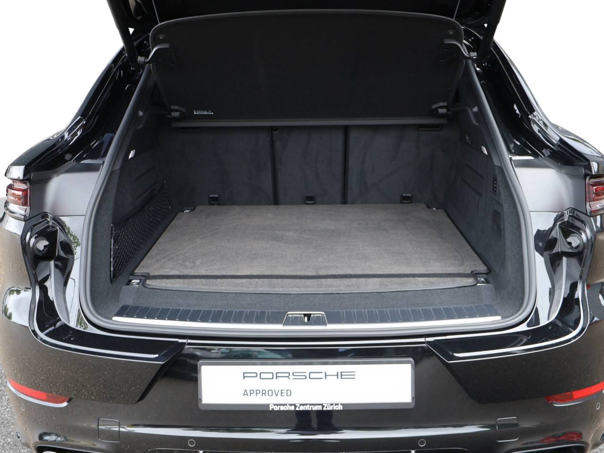 PORSCHE Cayenne S E-Hybrid Coupé-image-17