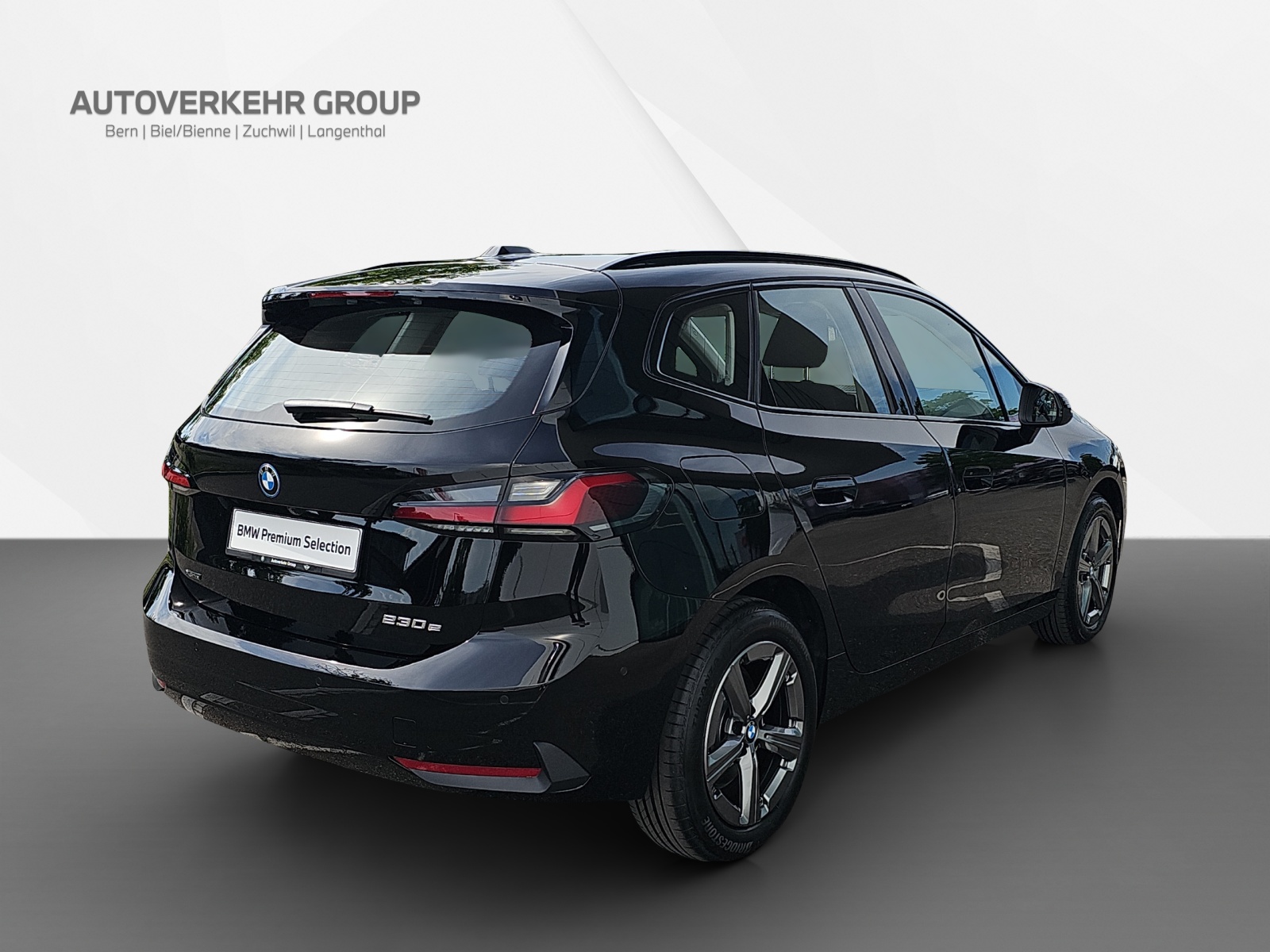 BMW 230e xDrive Act. Tourer-image-6