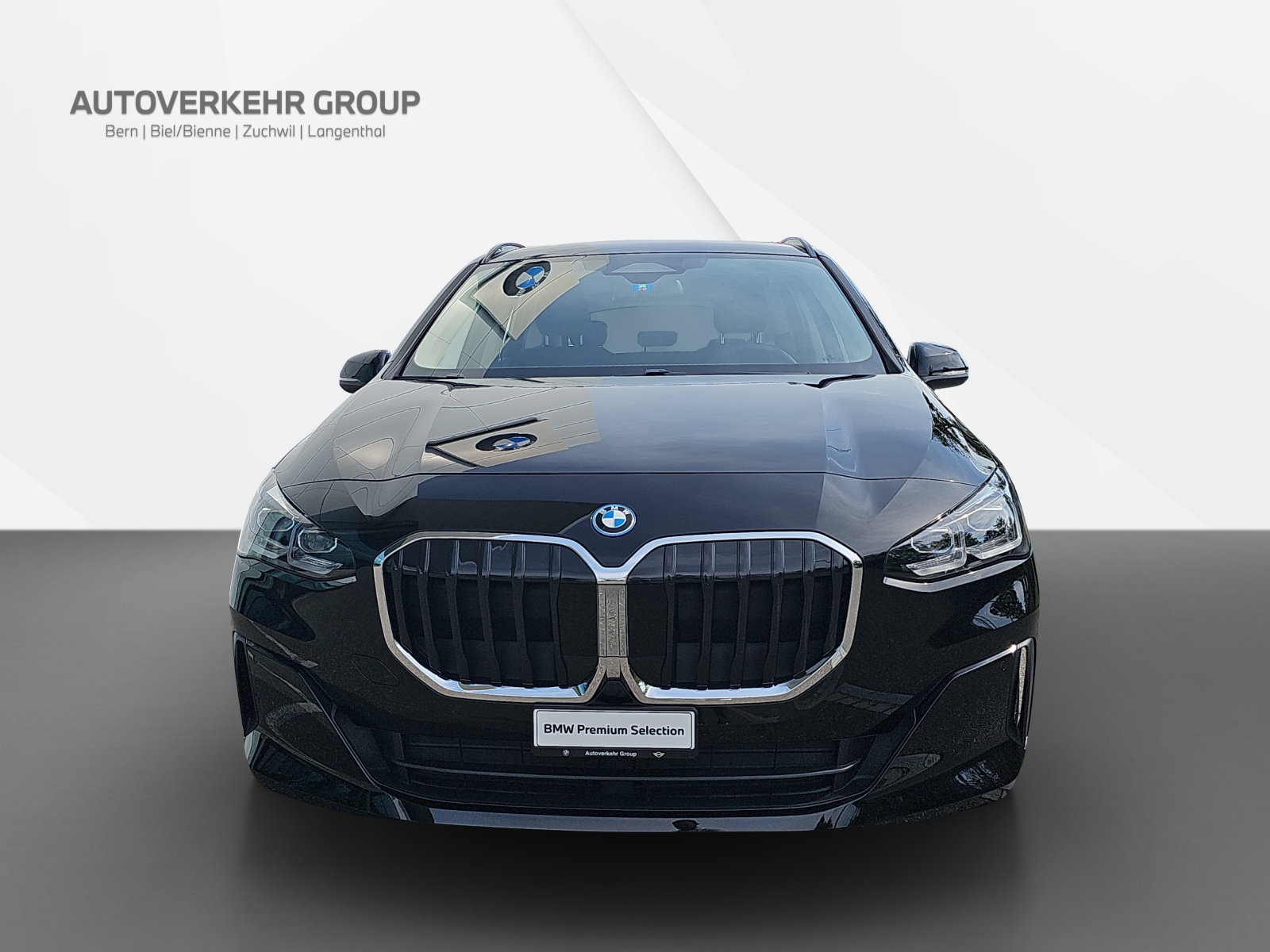 BMW 230e xDrive Act. Tourer-image-1