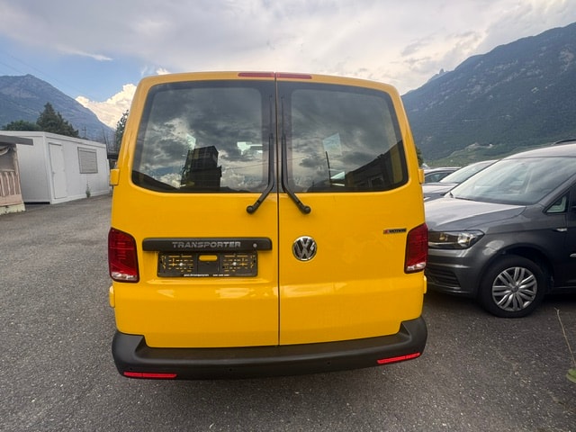VW T6.1 2.0 TDI 4Motion DSG-image-7