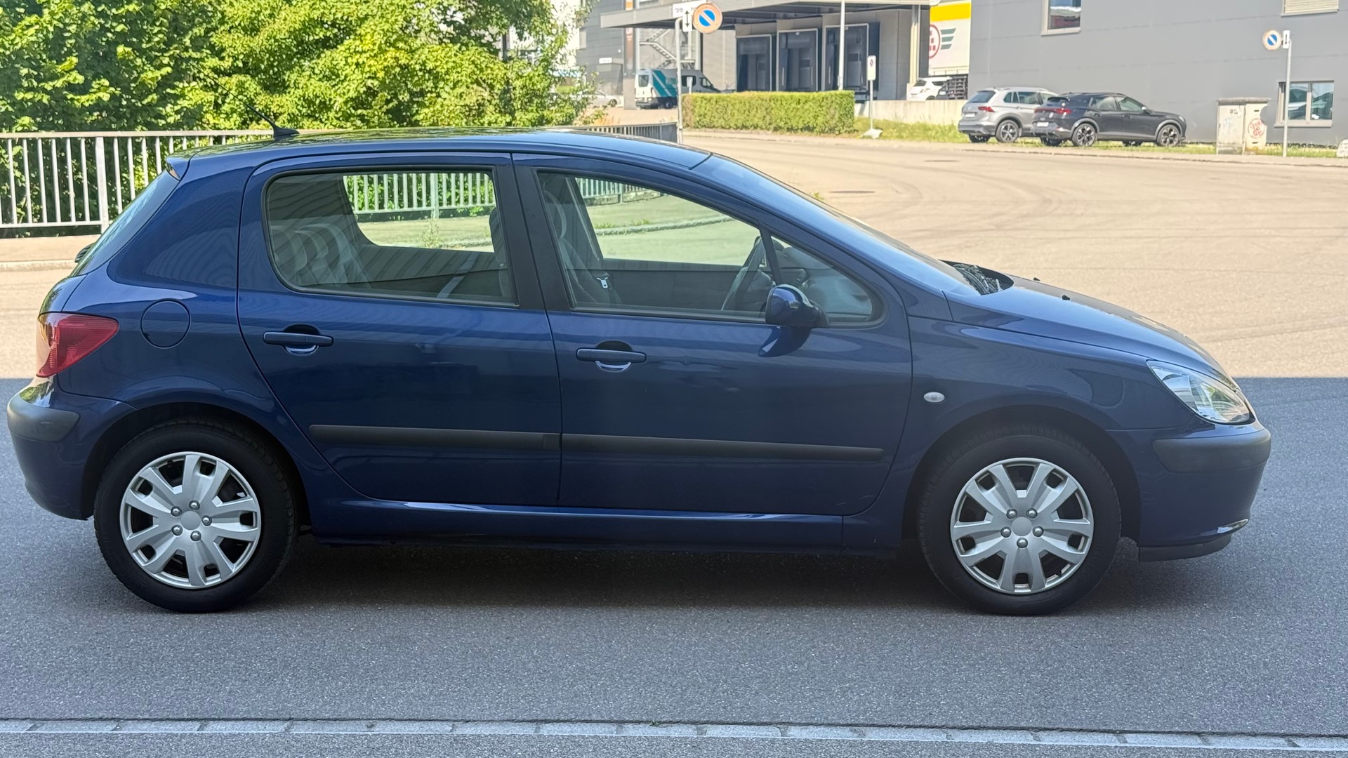 PEUGEOT 307 2.0 16V XS-image-6