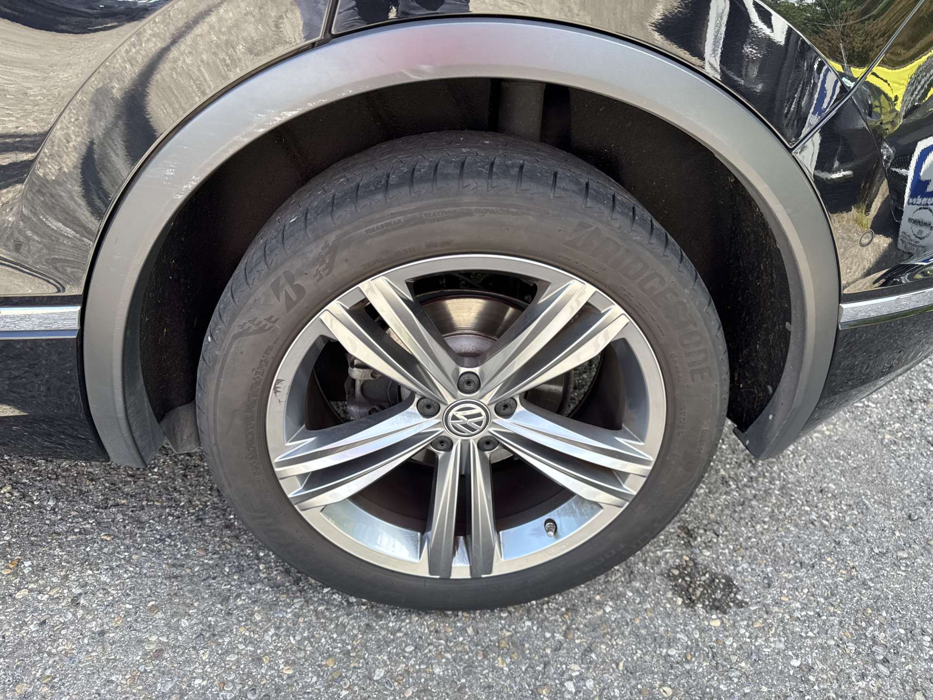 VW Tiguan 2.0TSi Highline R-Line 4Motion DSG-Automat-image-9