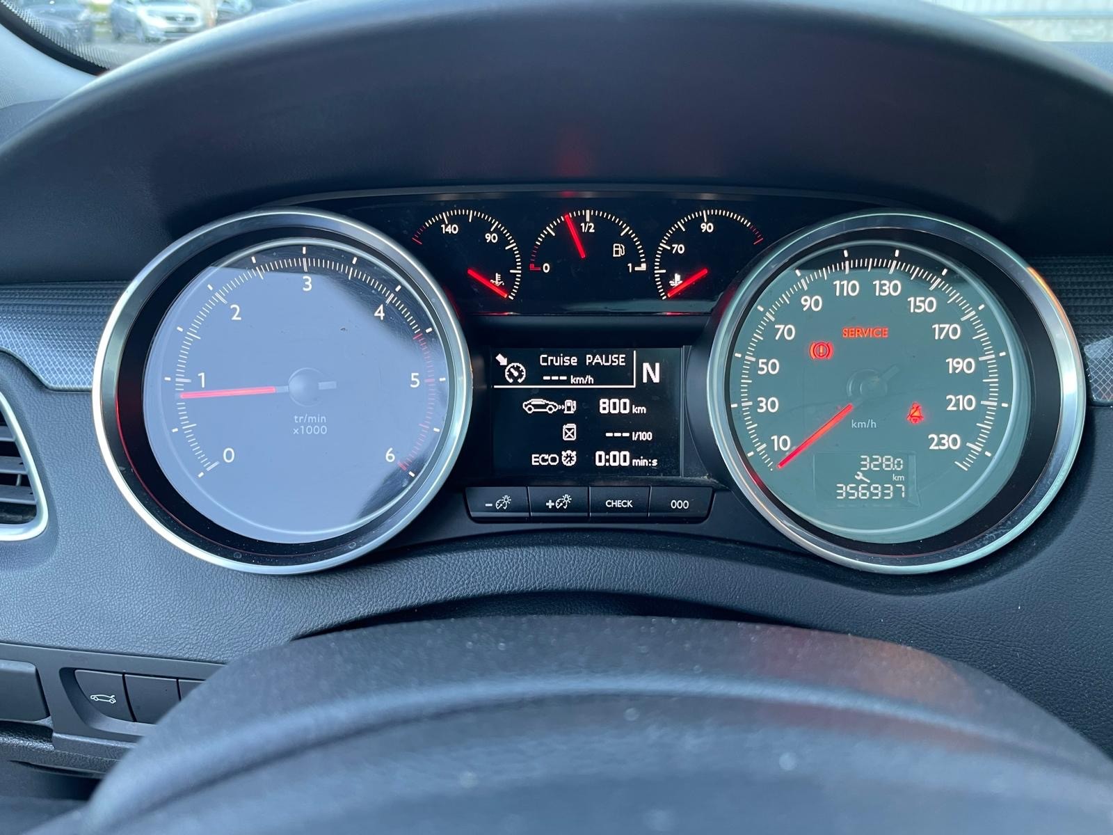 PEUGEOT 508 SW 1.6 e-HDI Business EGS6-image-8