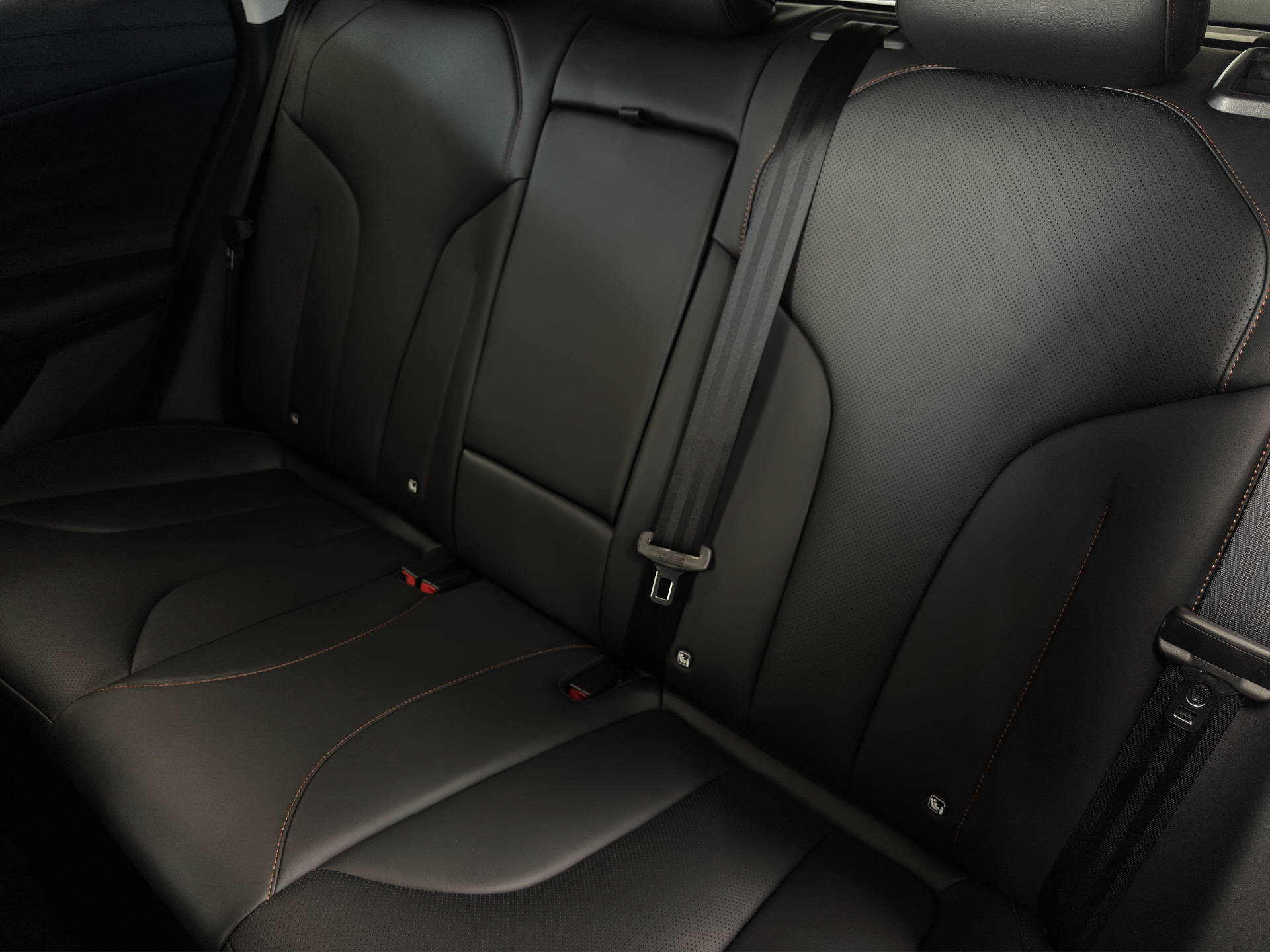 MG HS 1.5 Hybrid Luxury-image-11