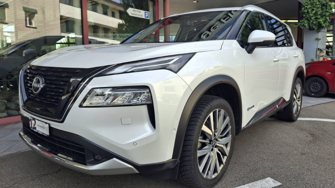 NISSAN X-Trail 1.5 VC-T Tekna+ e-4orce 20 Zoll-image-1