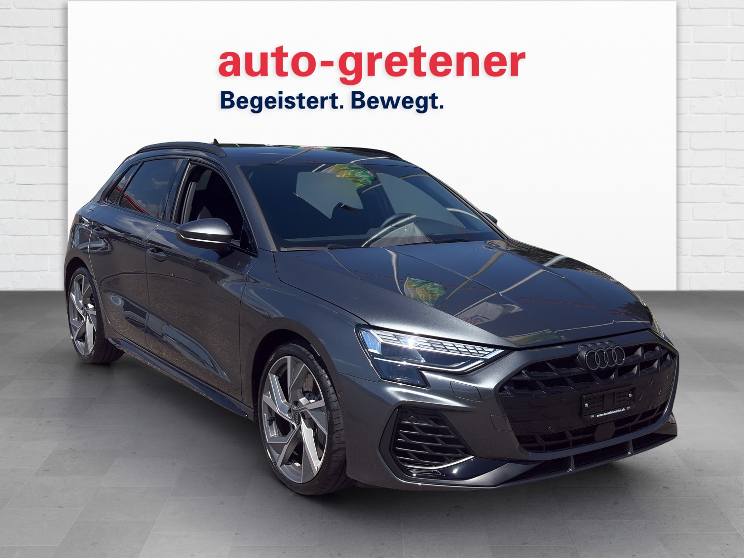 AUDI S3 Sportback 2.0 TFSI quattro S-Tronic-image-3