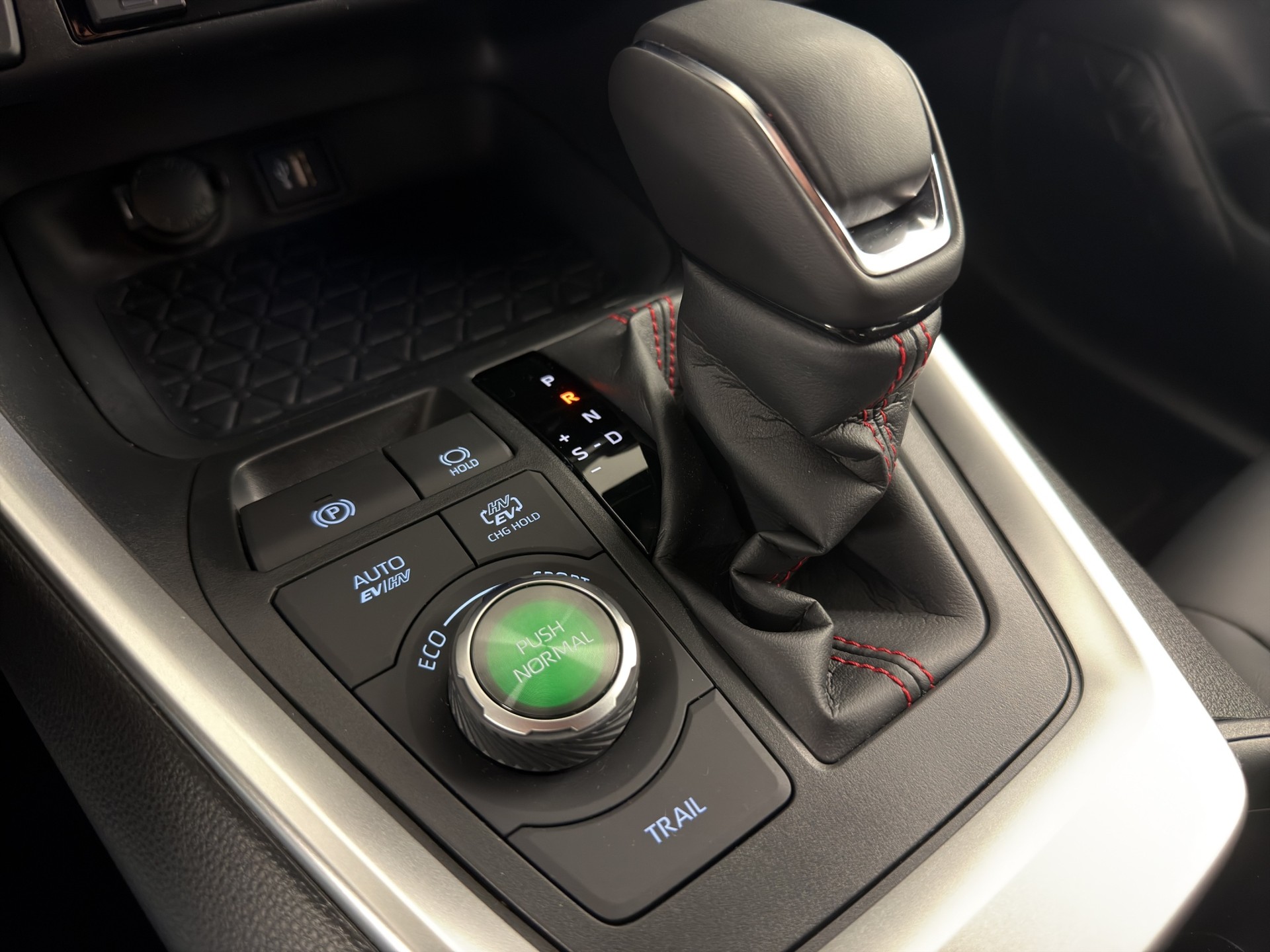 SUZUKI Across 2.5 PHEV Compact Top 4x4-image-11
