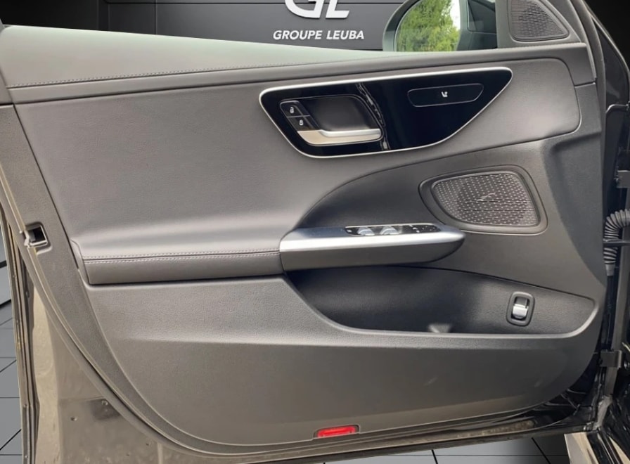 MERCEDES-BENZ C 220 d T-image-6