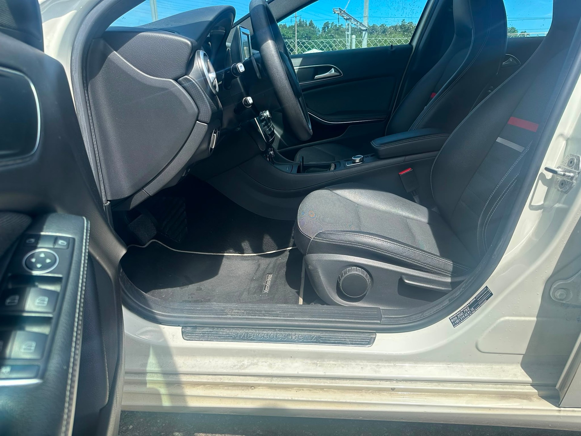 MERCEDES-BENZ A 180 CDI BlueEfficiency Edition Style-image-7