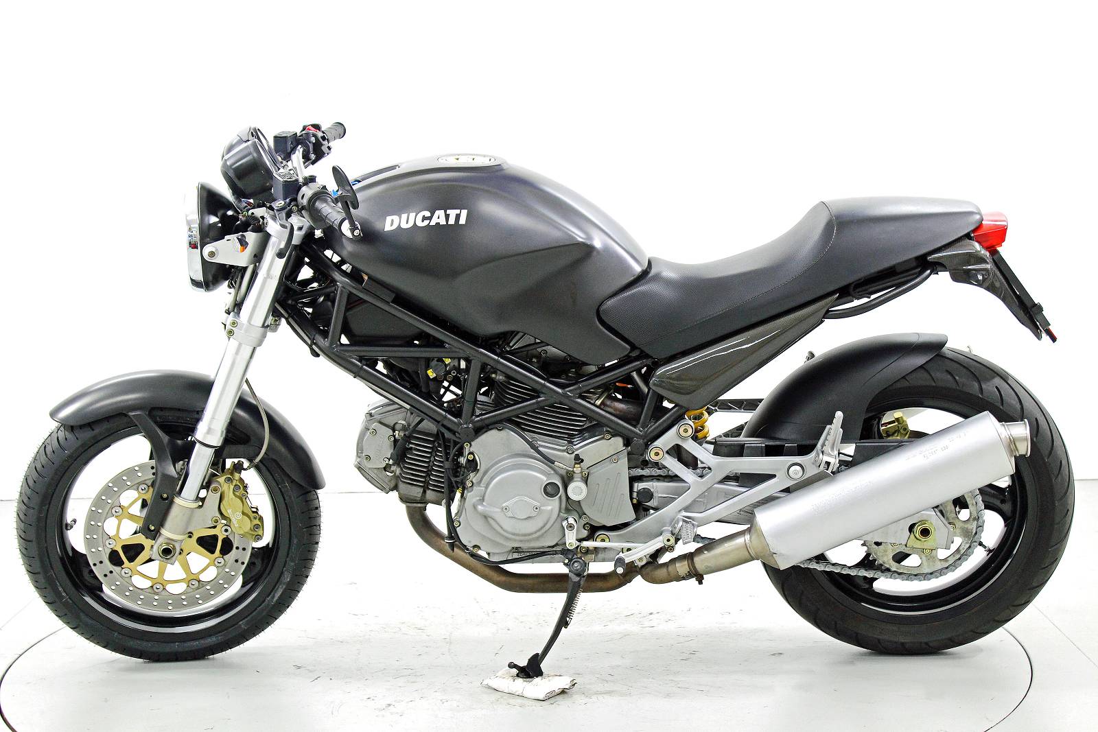 DUCATI MONSTER 620-image-4