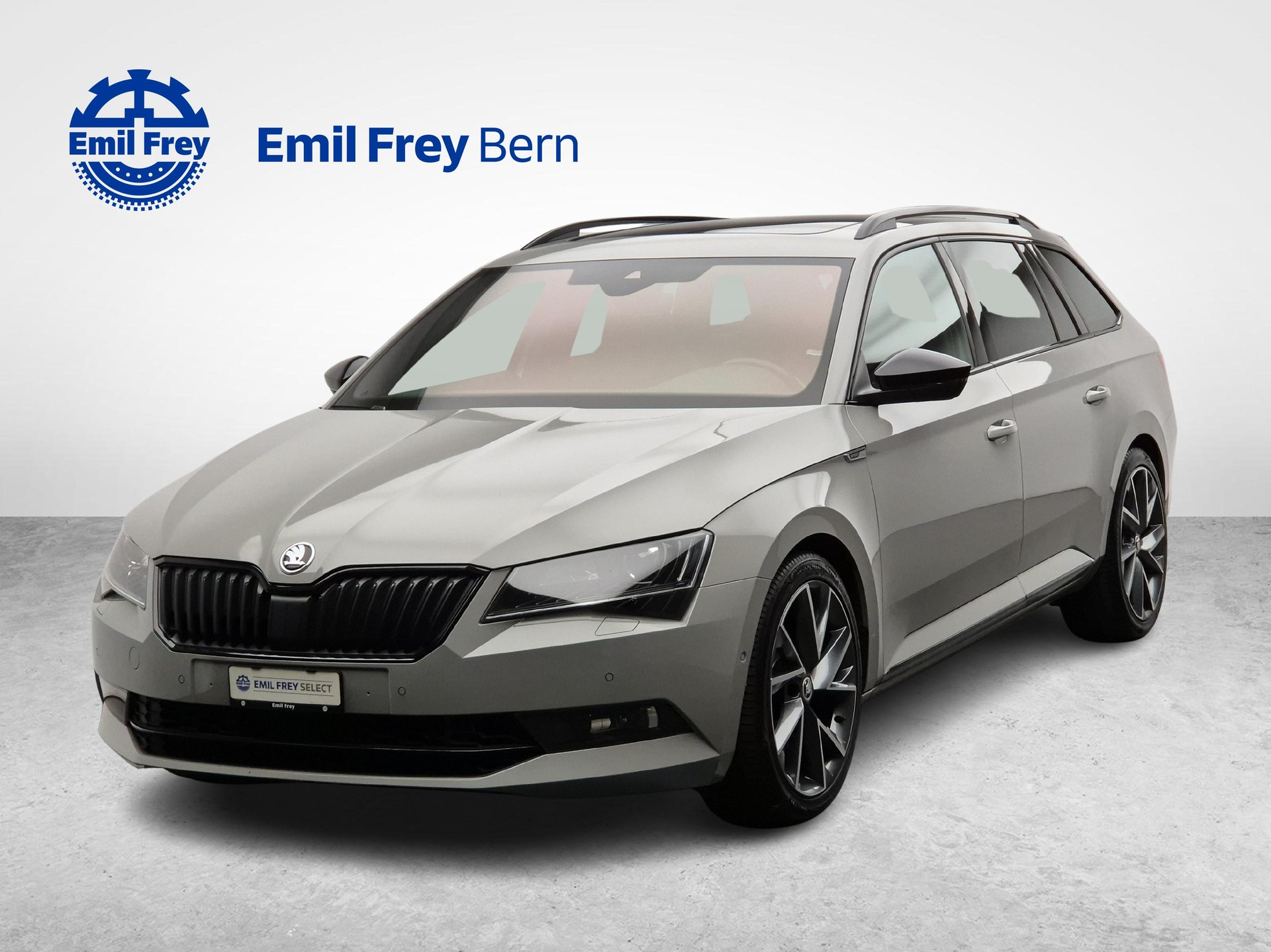 SKODA Superb Combi 2.0 TSI 280 SportLine+ 4x4 DSG-image-0