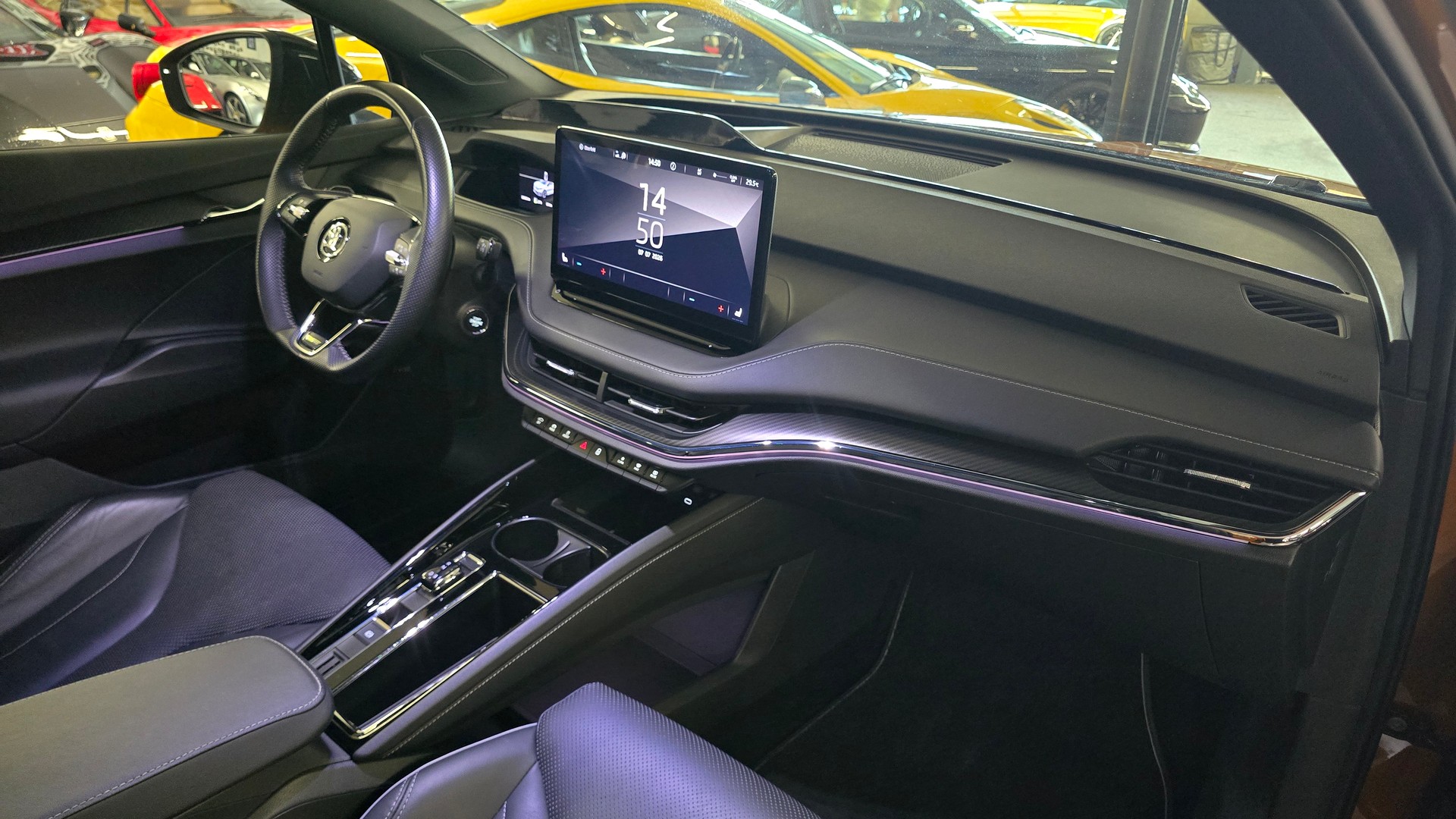 SKODA Enyaq Coupé RS iV 80 4x4-image-20