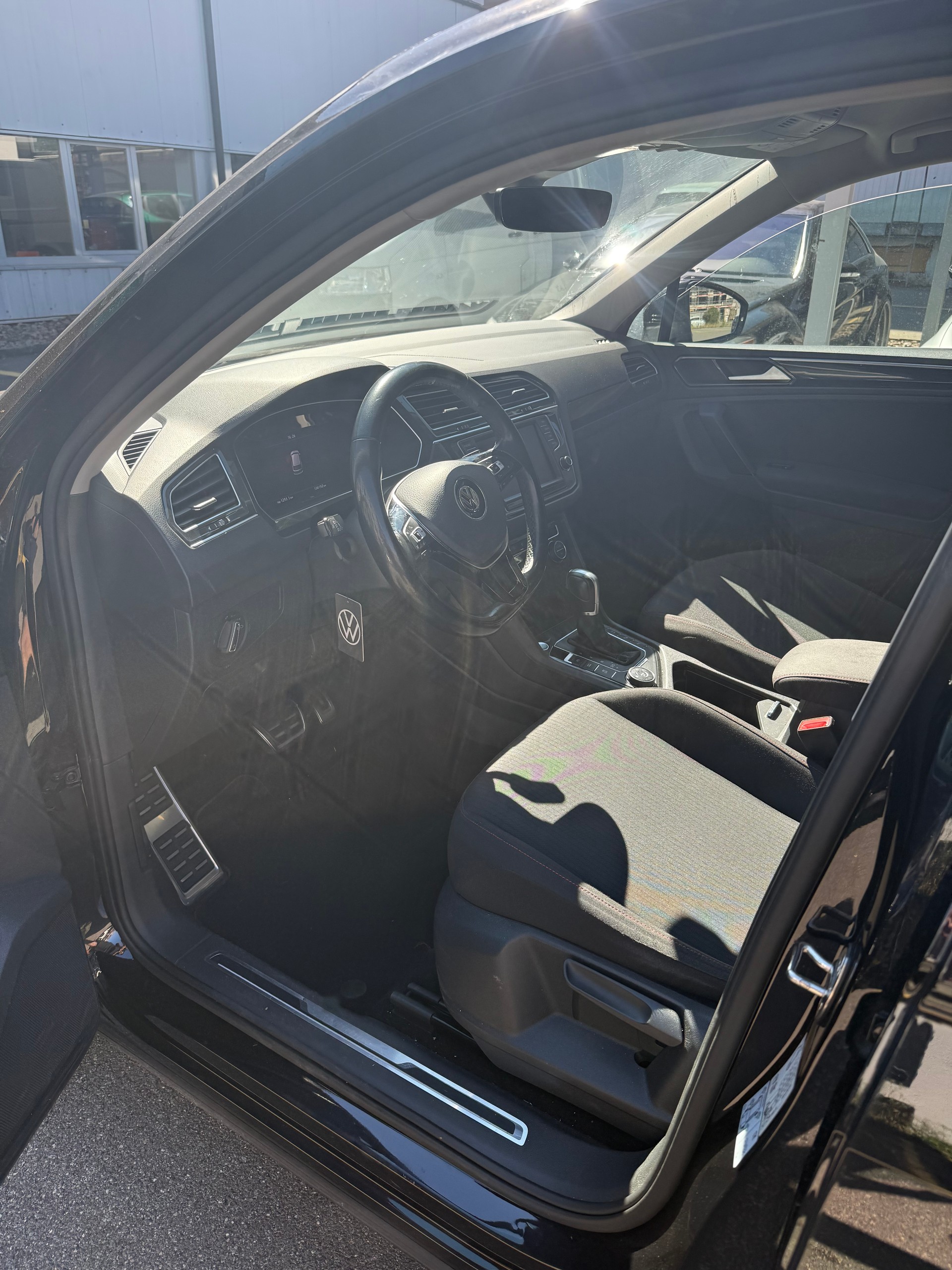 VW 2.0 TDI SCR Sound DSG-image-4
