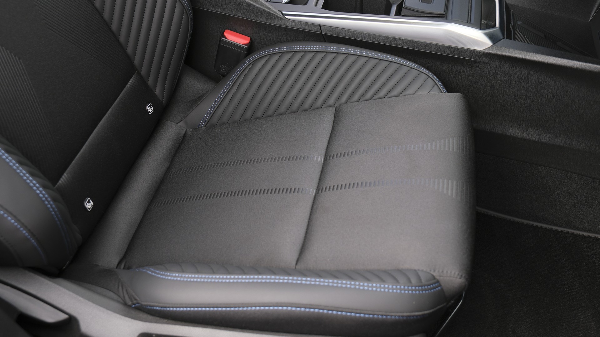 RENAULT Clio 1.8 E-Tech Esprit Alpine " full Hybrid "-image-18