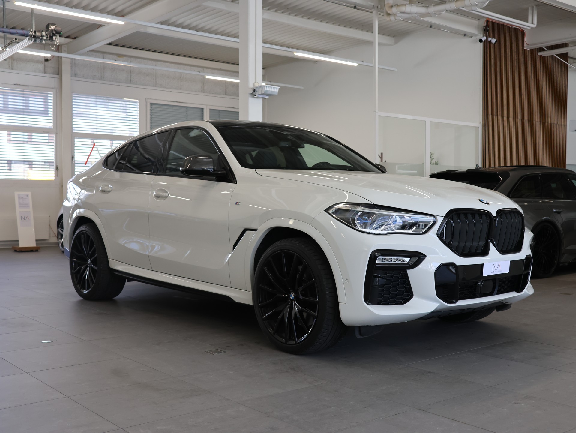 BMW X6 xDrive 30d Steptronic *Panoramadach* *360 Kamera* *Harman Kardon*-image-1