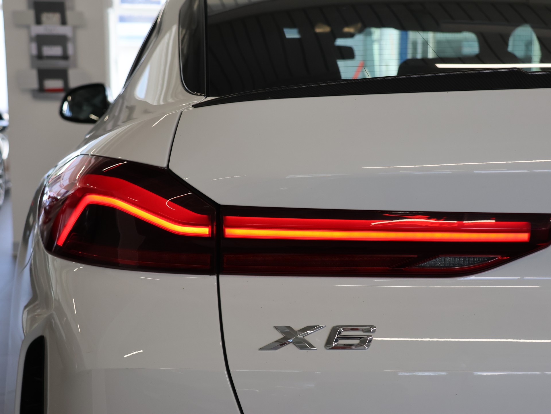 BMW X6 xDrive 30d Steptronic *Panoramadach* *360 Kamera* *Harman Kardon*-image-30