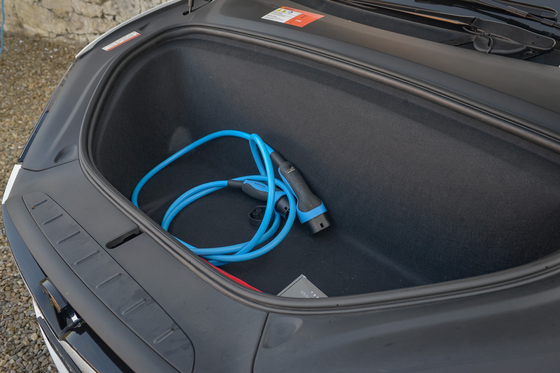 TESLA Model X P90D mit 7 Sitzen frisch ab MFK-image-5