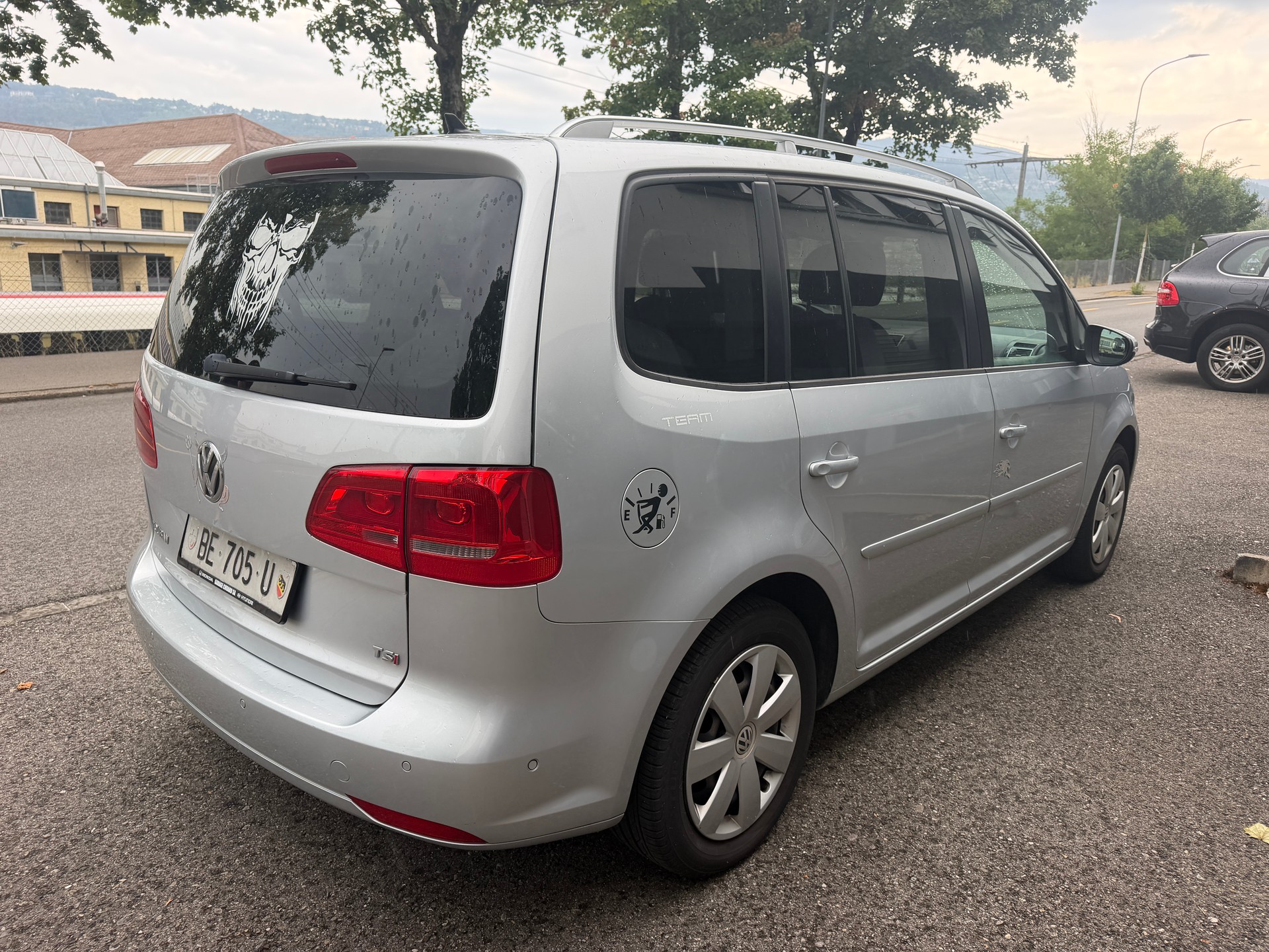 VW Touran 1.4 TSI Team DSG-image-4